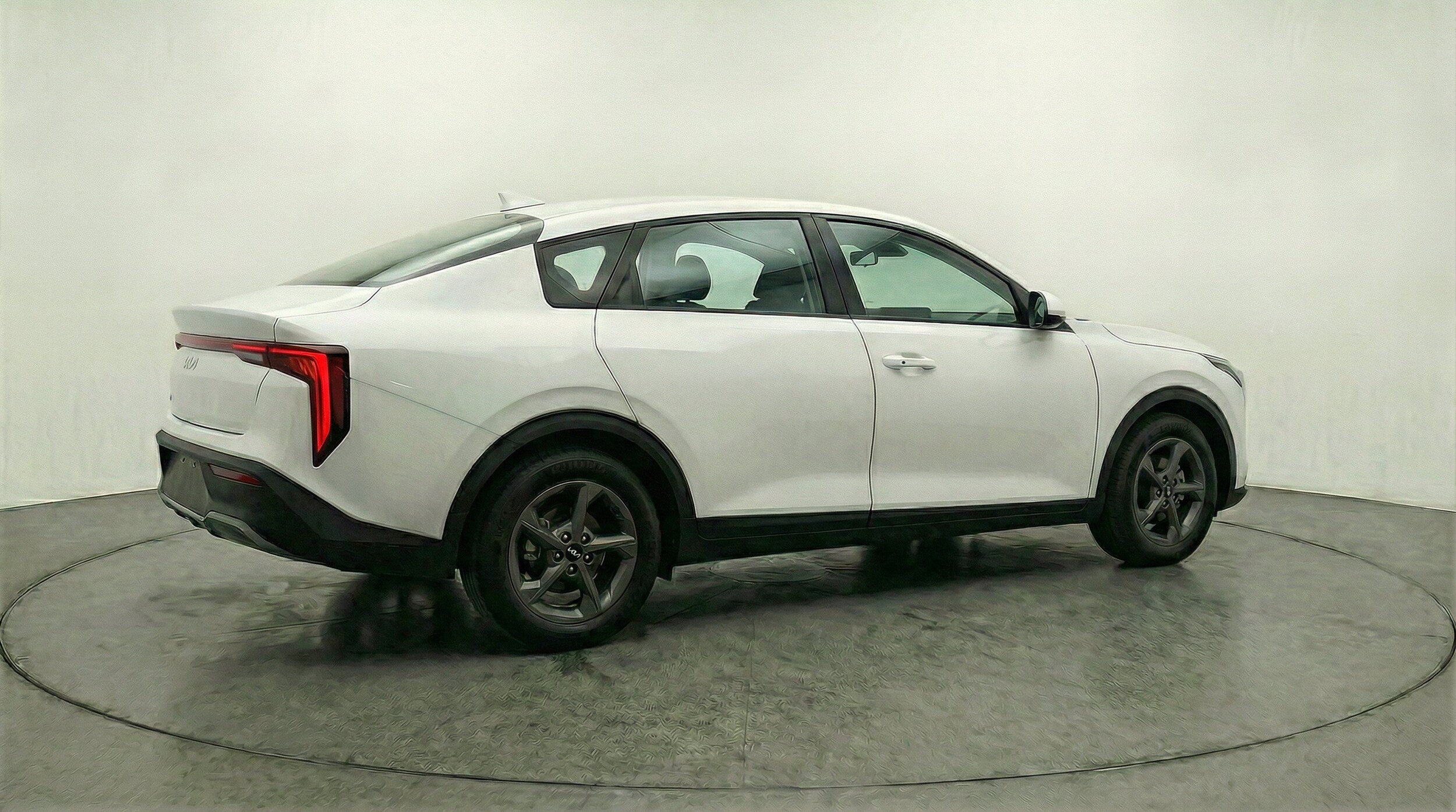 Thumbnail: 2025 Kia K4 - 9