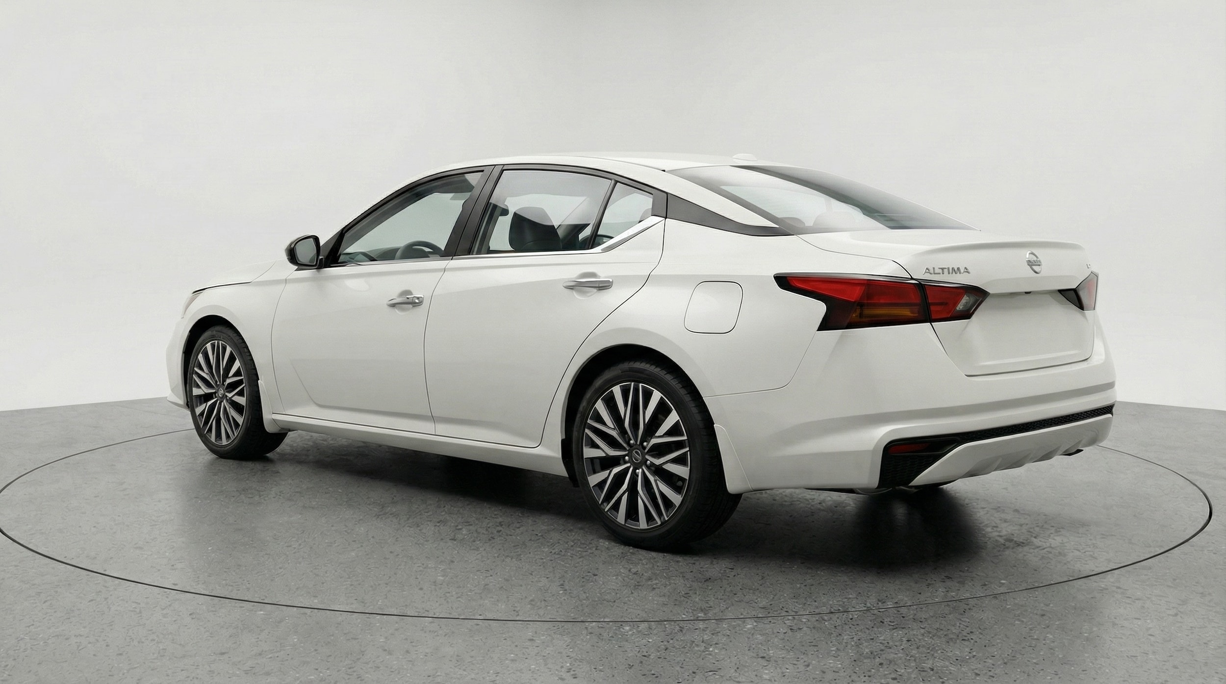 Thumbnail: 2025 Nissan Altima - 5