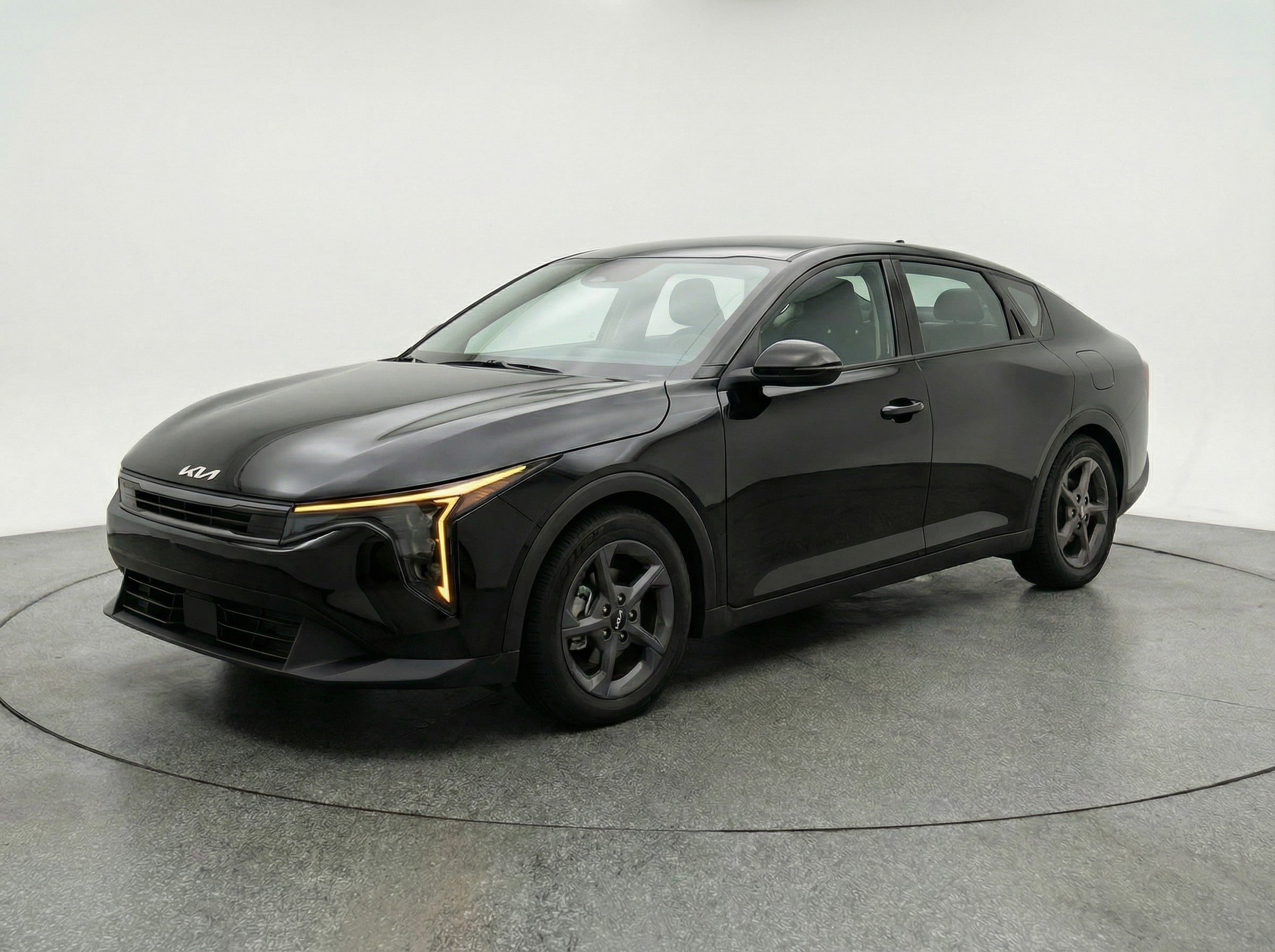 Thumbnail: 2025 Kia K4 - 3