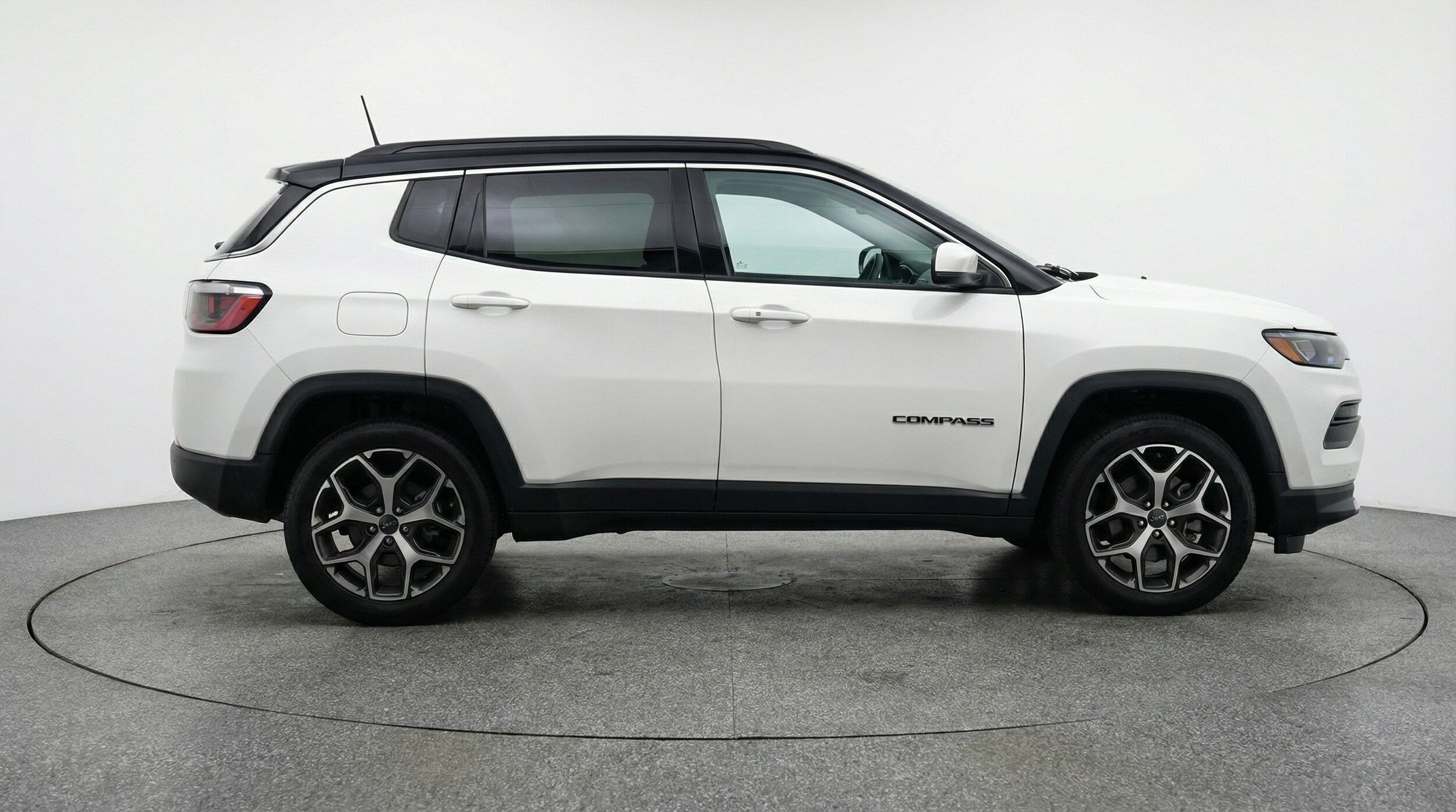 Thumbnail: 2025 Jeep Compass - 8