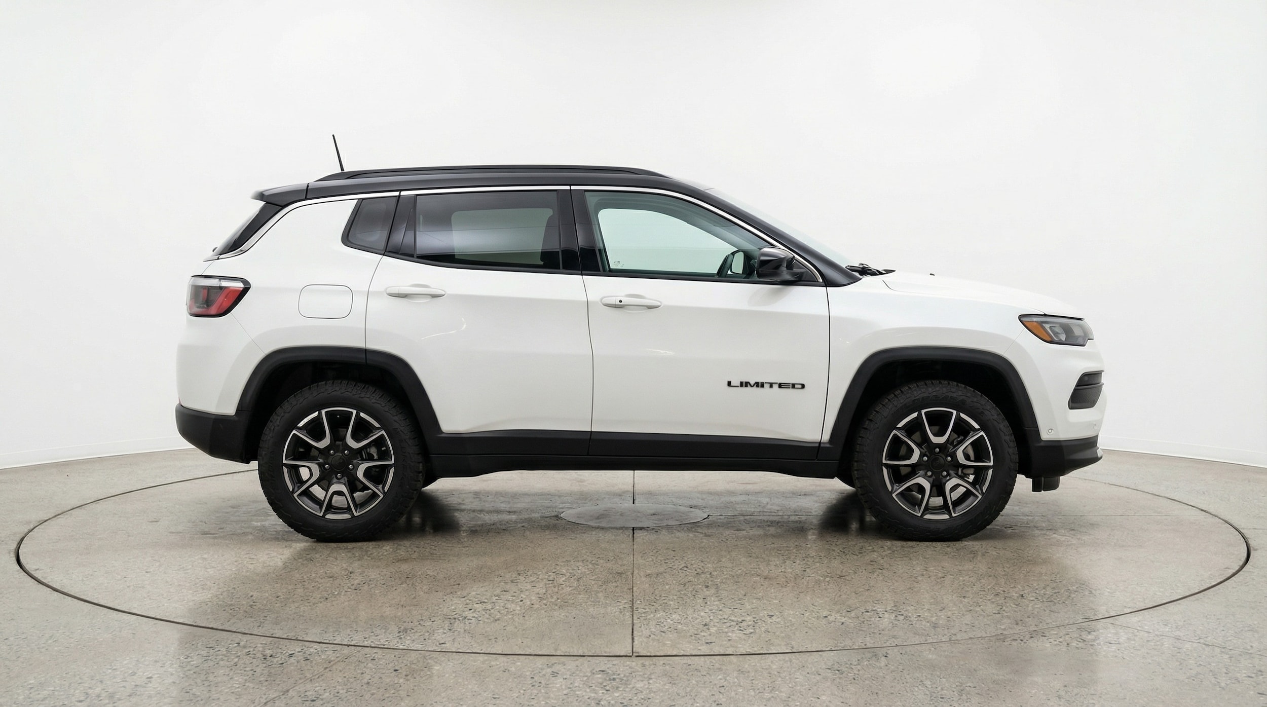 Thumbnail: 2025 Jeep Compass - 8