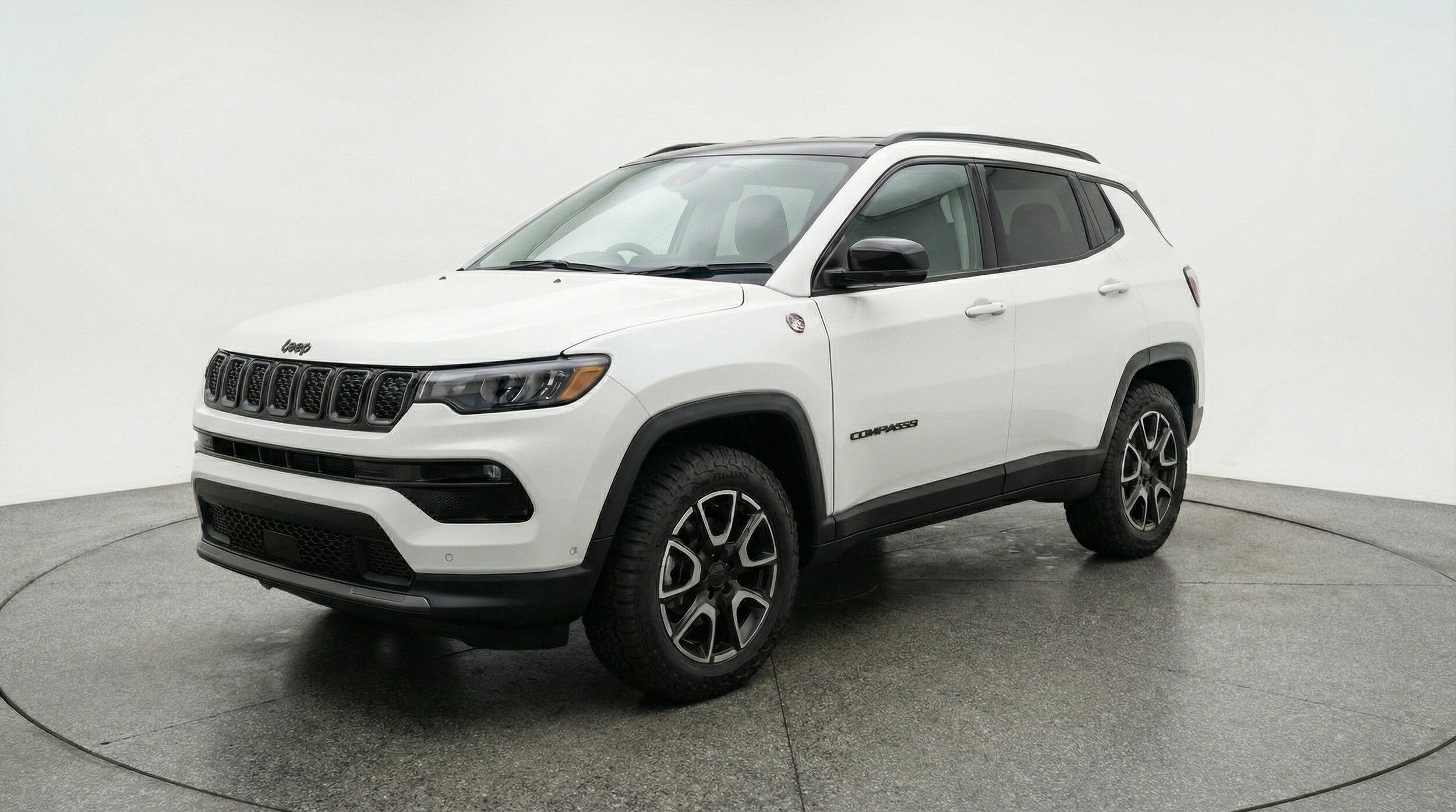 Thumbnail: 2025 Jeep Compass - 3