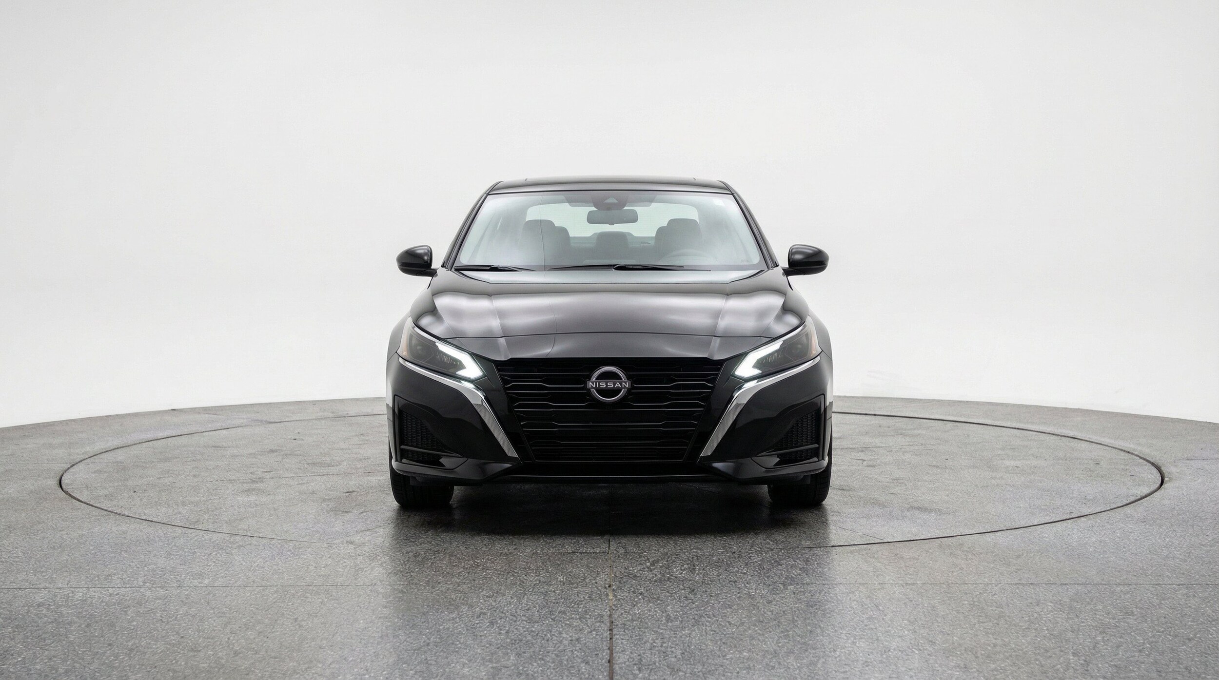 Thumbnail: 2025 Nissan Altima - 2