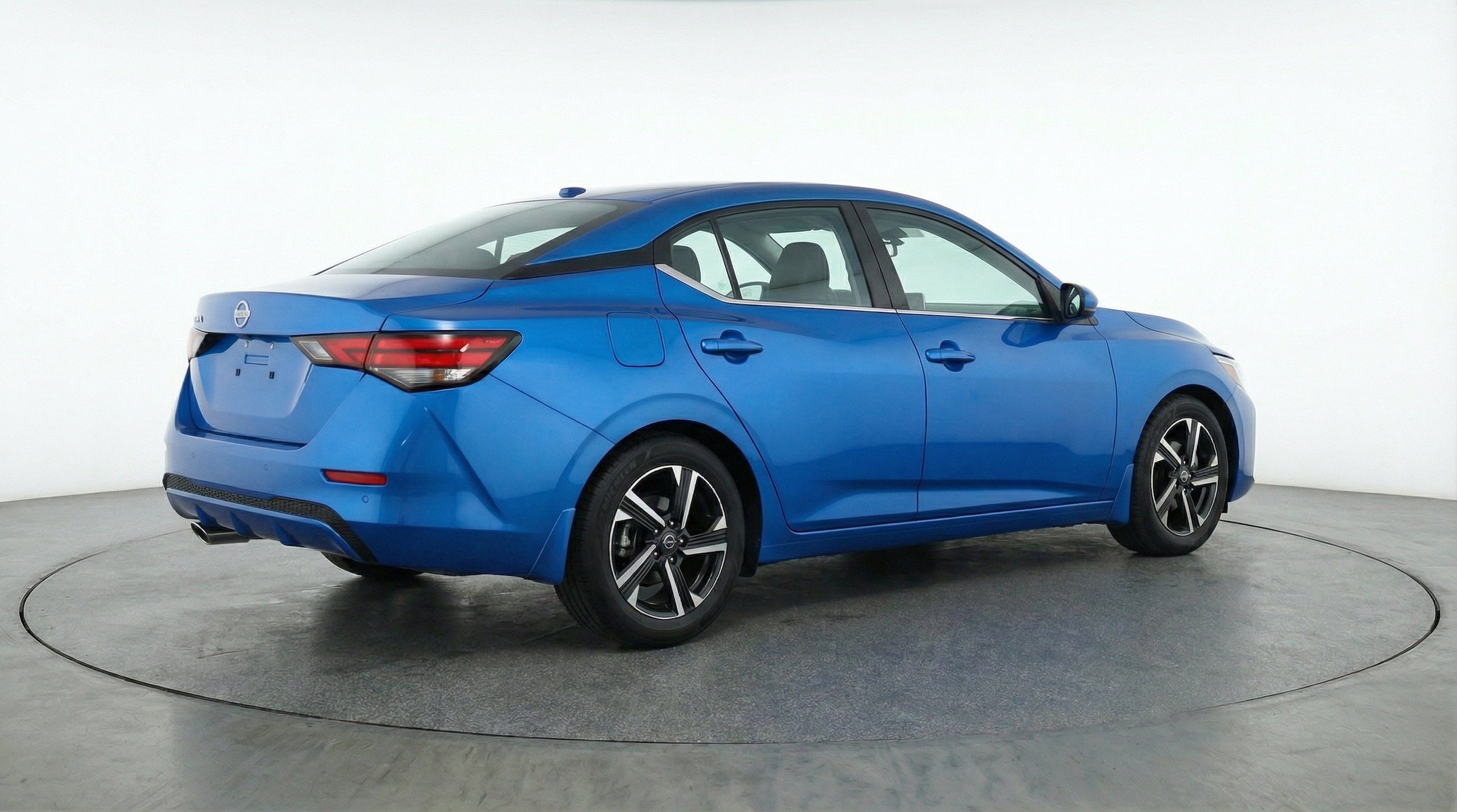 Thumbnail: 2025 Nissan Sentra - 9