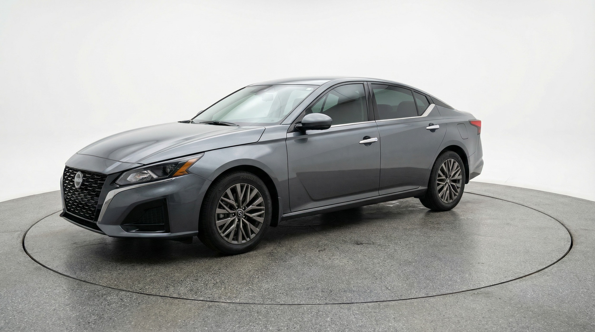 Thumbnail: 2025 Nissan Altima - 3