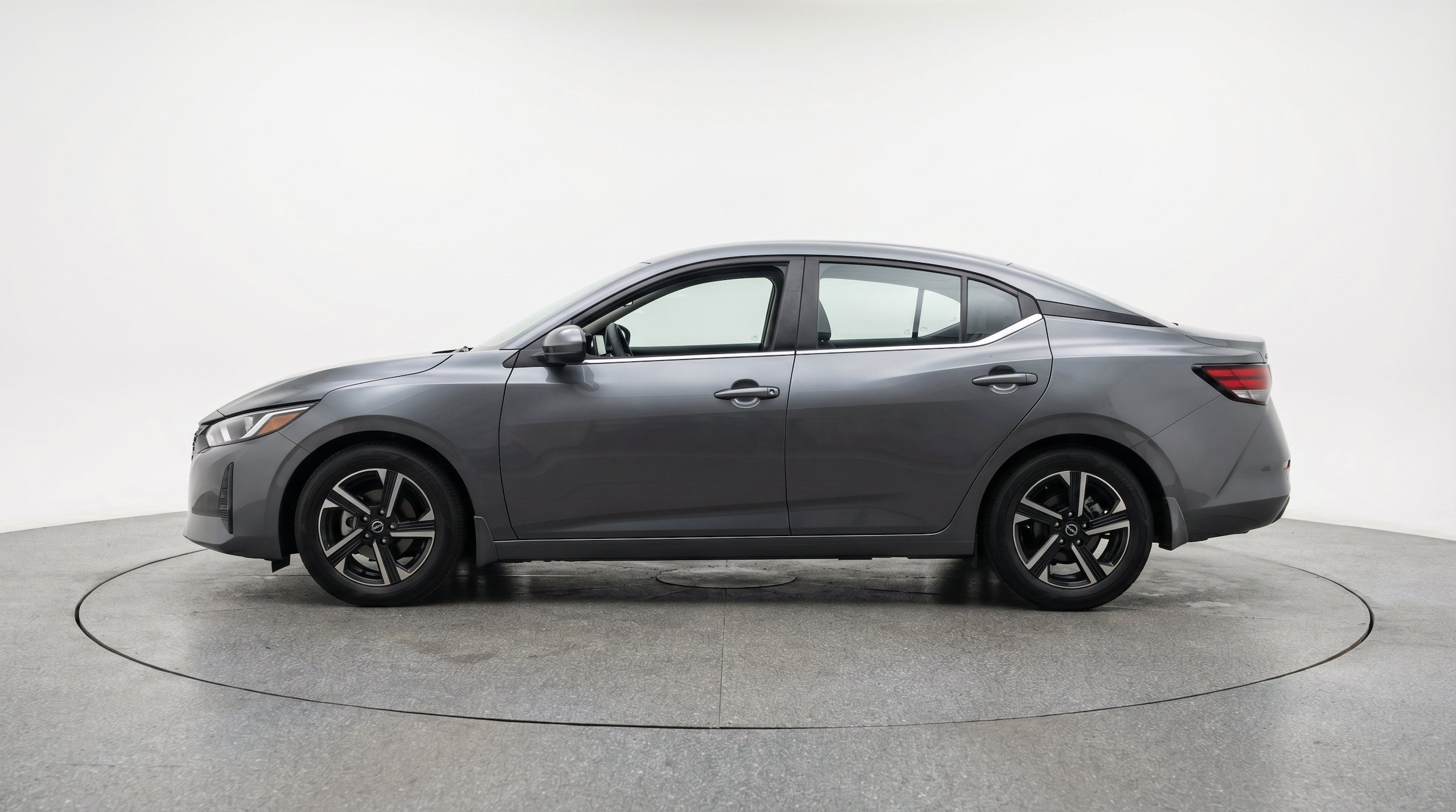 Thumbnail: 2025 Nissan Sentra - 5