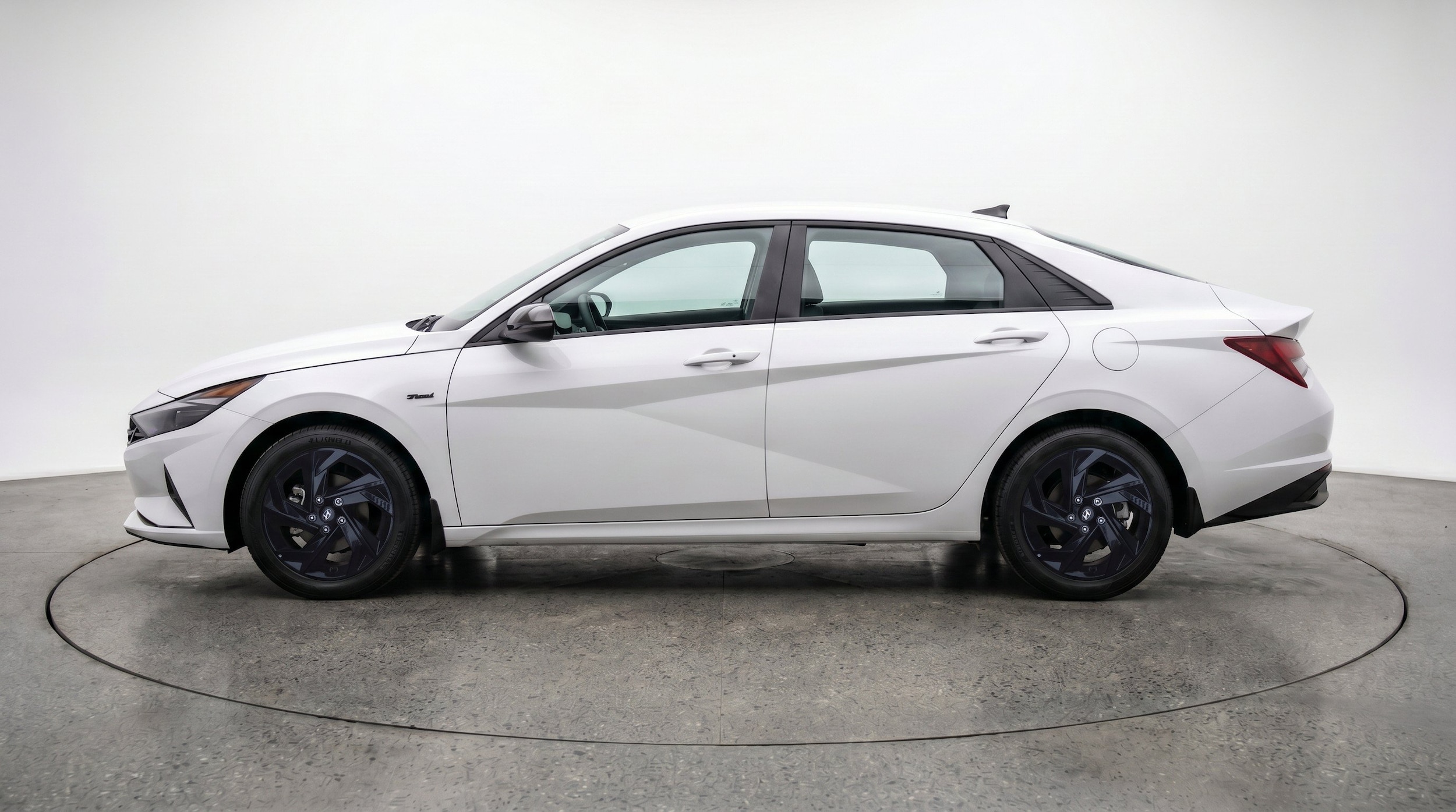 Thumbnail: 2026 Hyundai Elantra - 5
