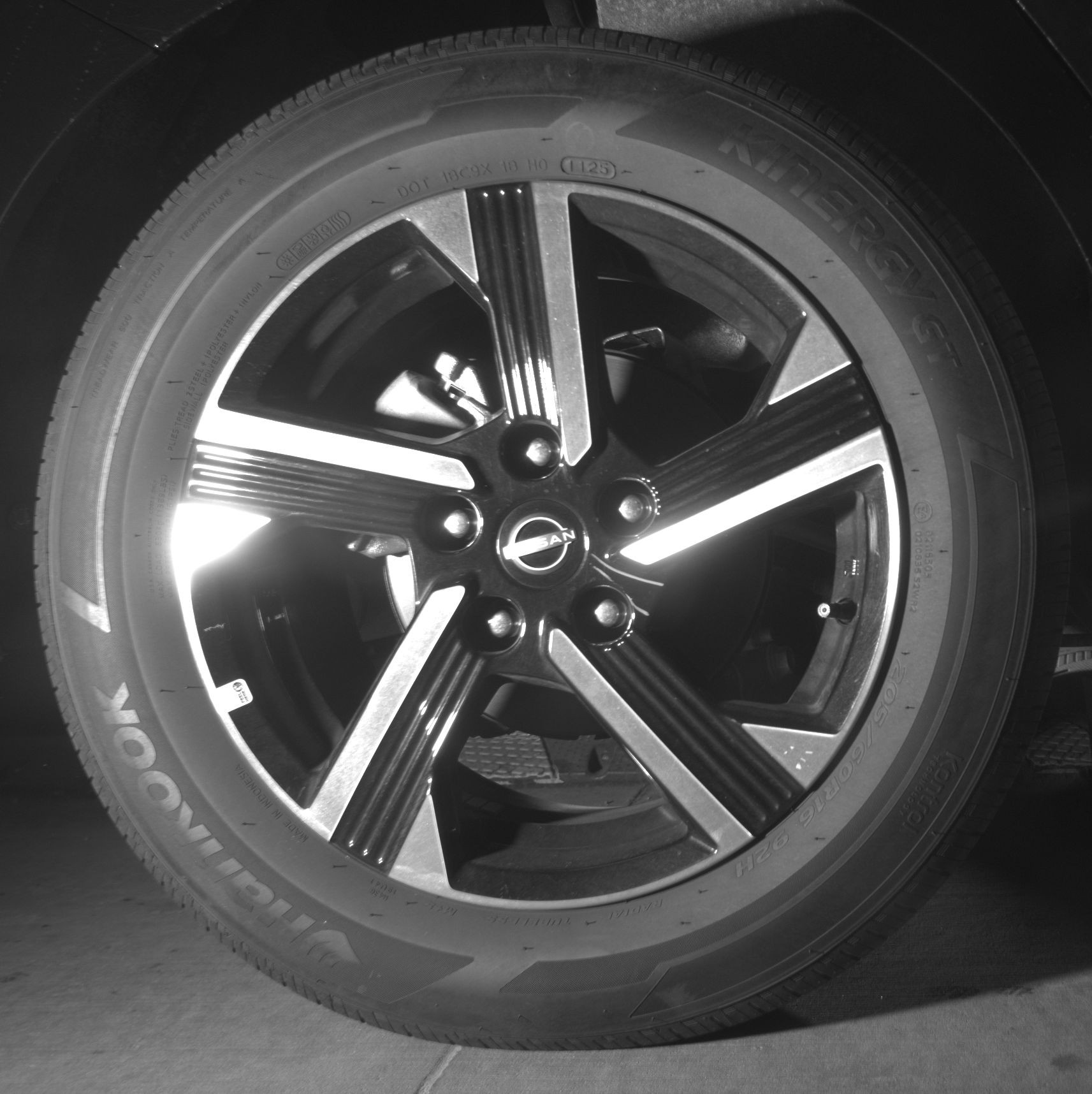 Thumbnail: 2025 Nissan Sentra - 12