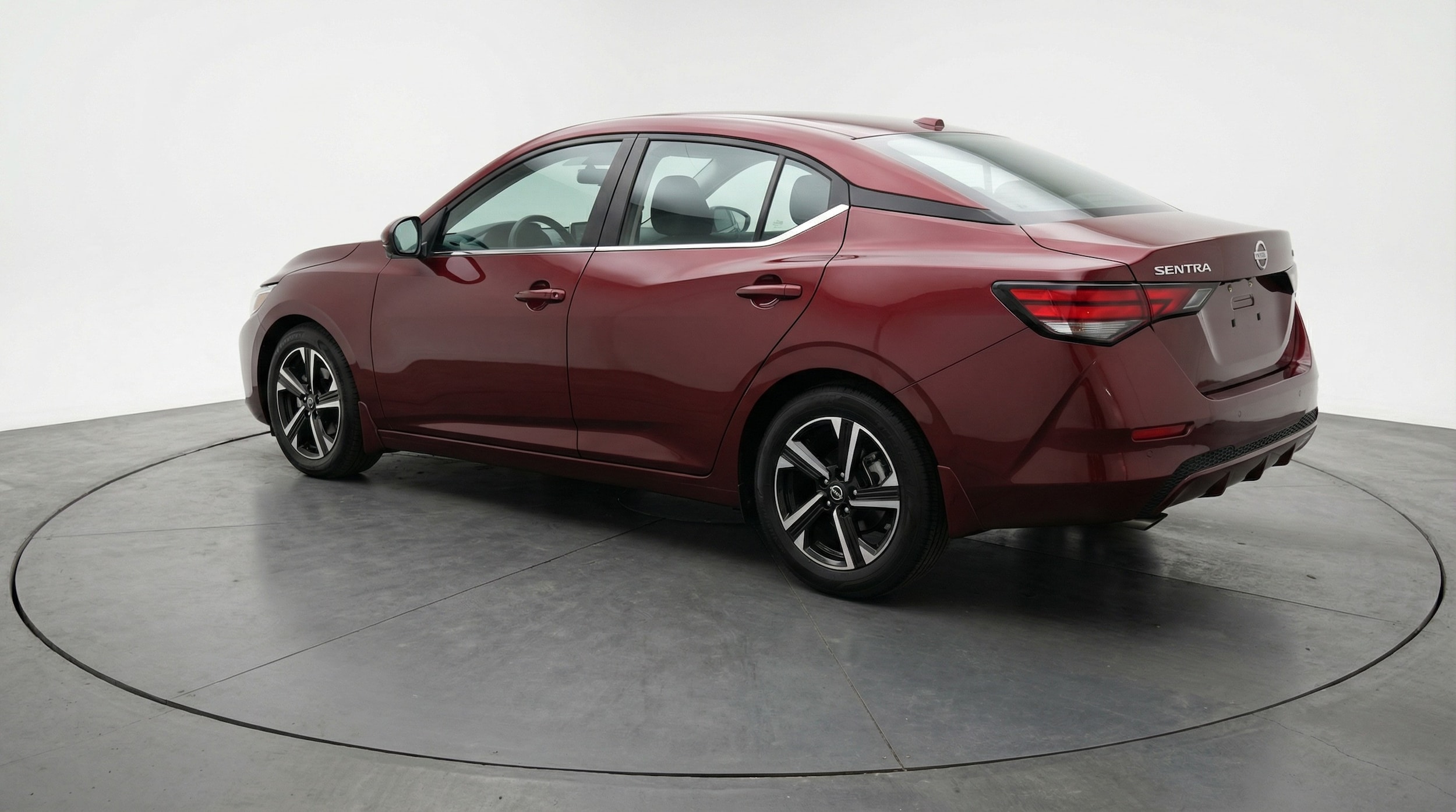 Thumbnail: 2025 Nissan Sentra - 5