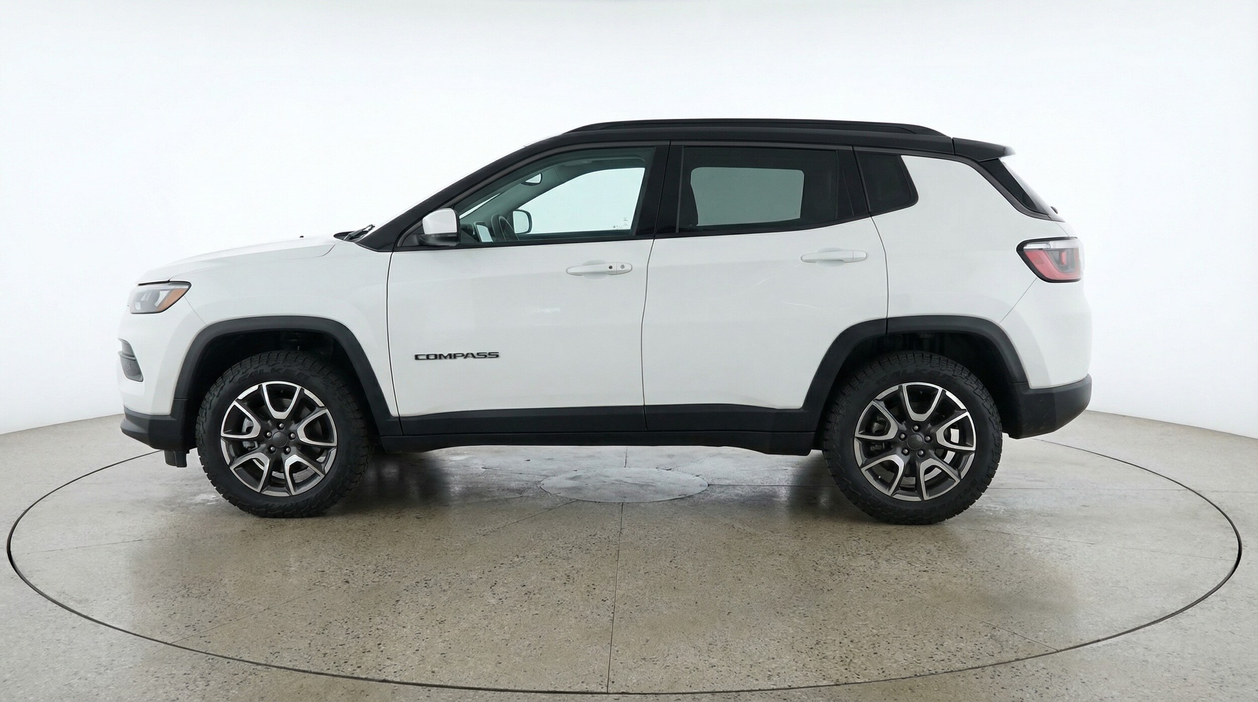 Thumbnail: 2025 Jeep Compass - 4