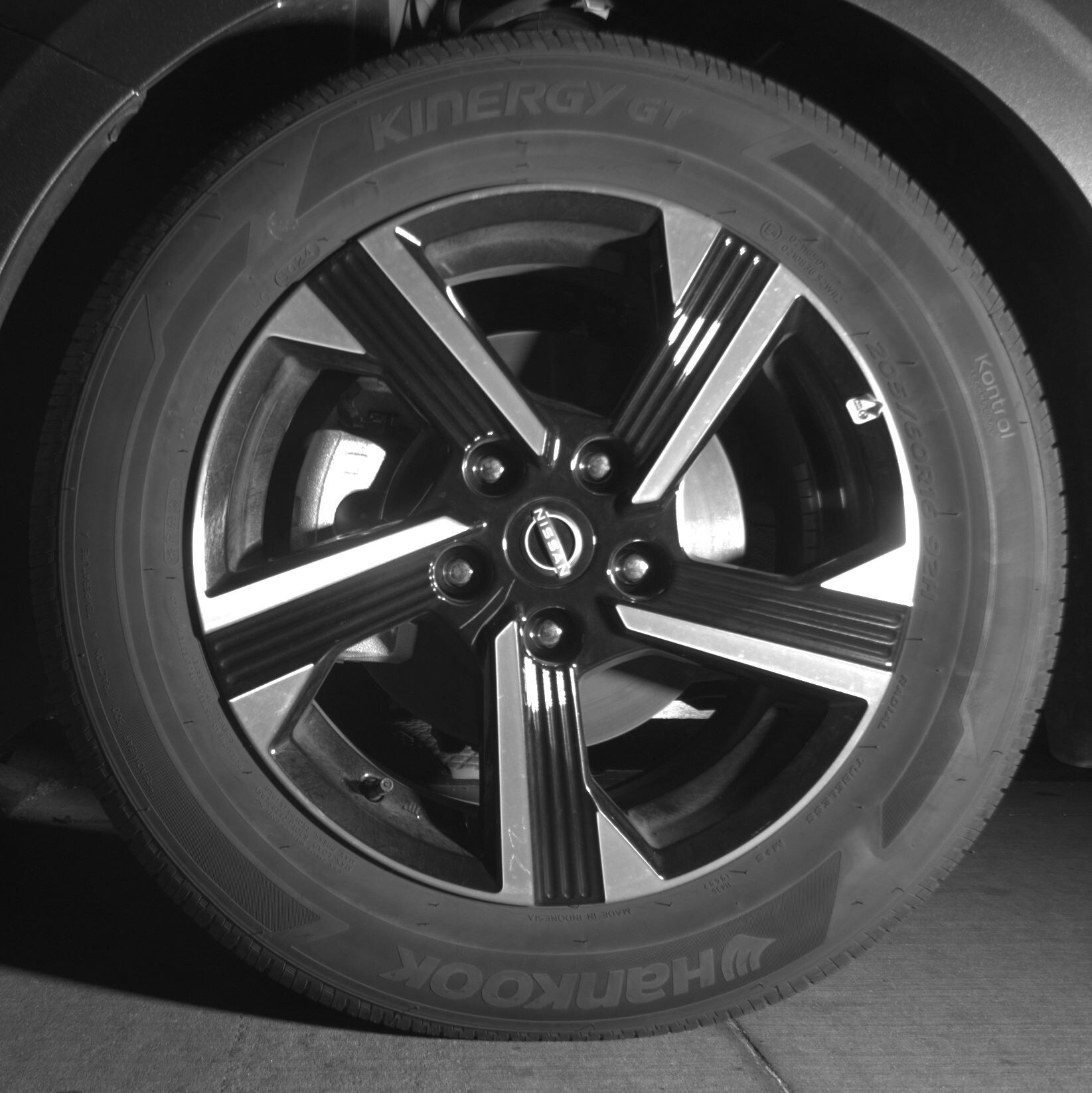 Thumbnail: 2025 Nissan Sentra - 9