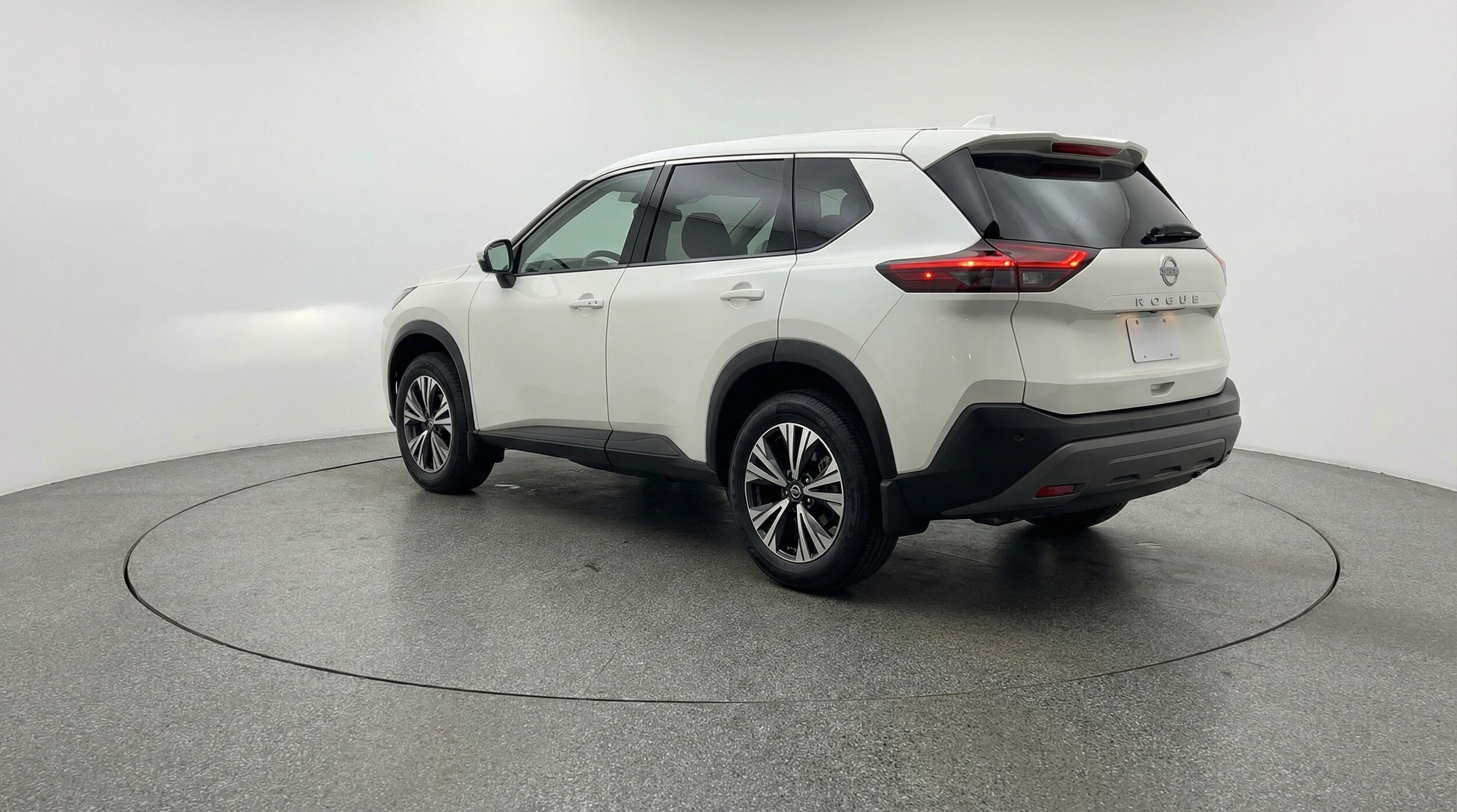 Thumbnail: 2025 Nissan Rogue - 5