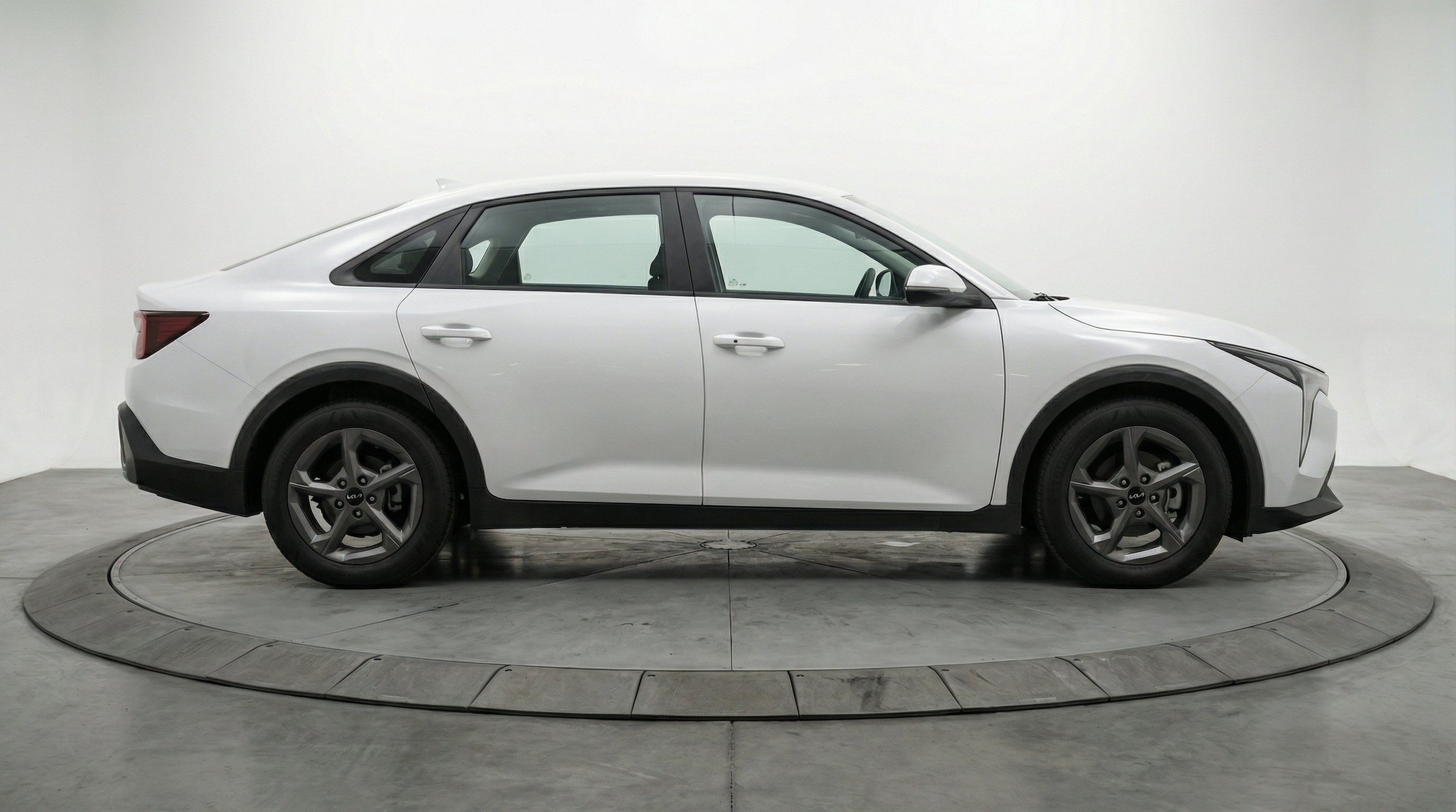Thumbnail: 2026 Kia K4 - 5