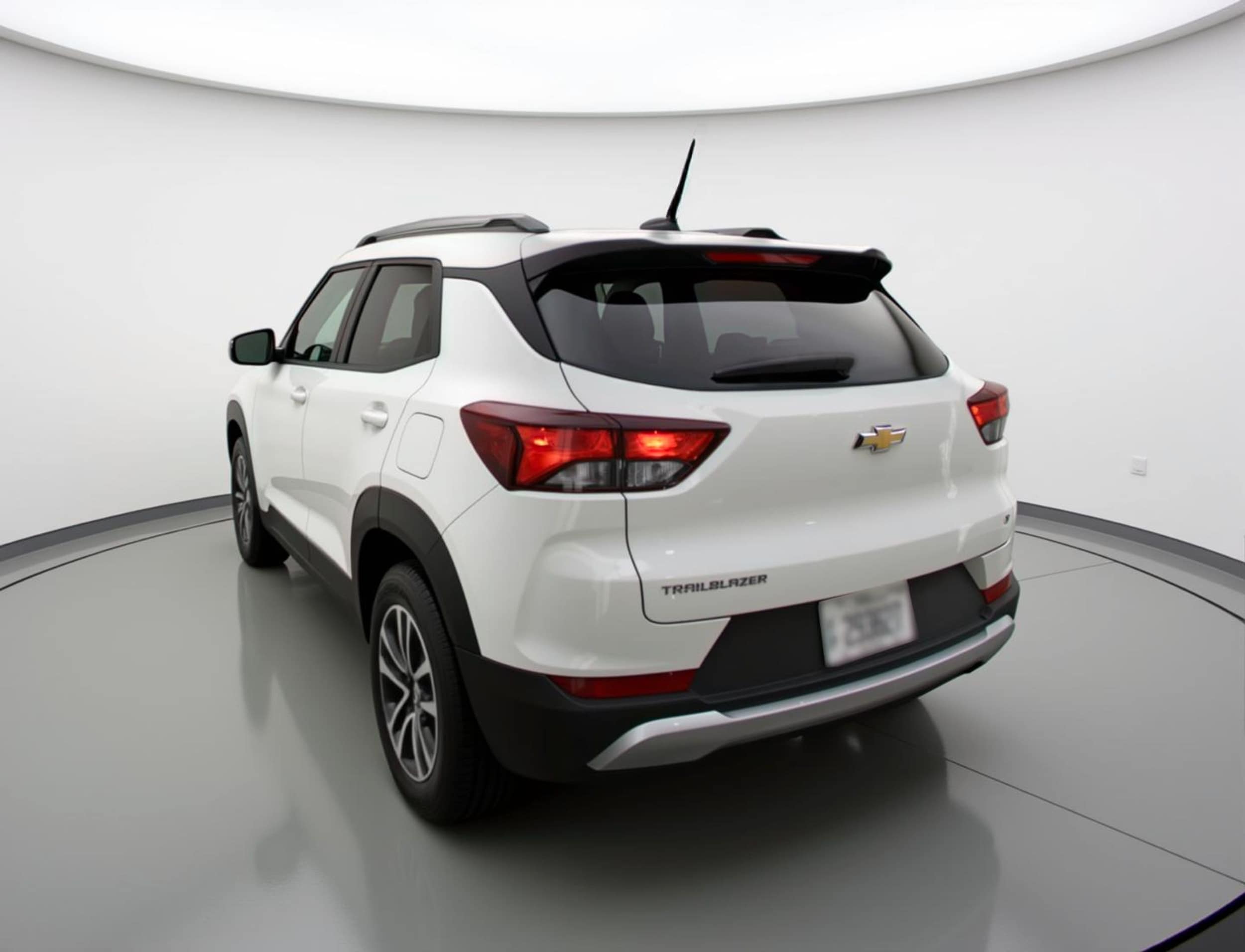 Thumbnail: 2025 Chevrolet TrailBlazer - 5