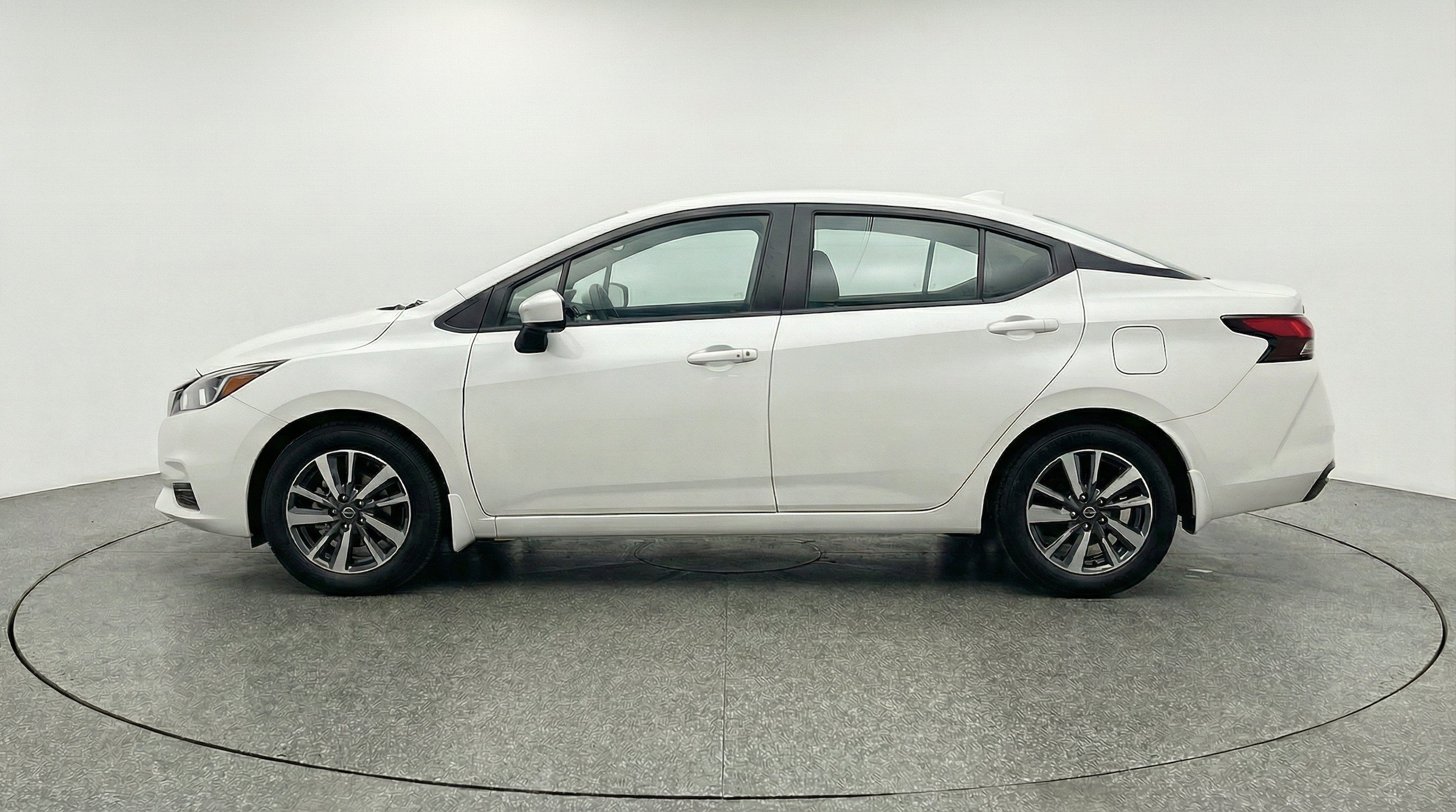 Thumbnail: 2025 Nissan Versa - 5