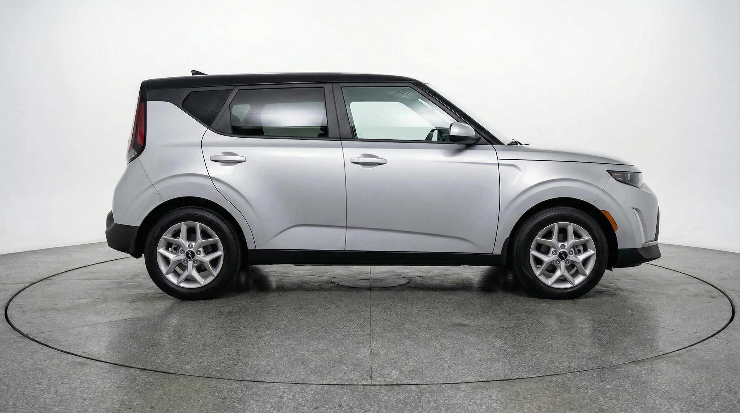 Thumbnail: 2025 Kia Soul - 8