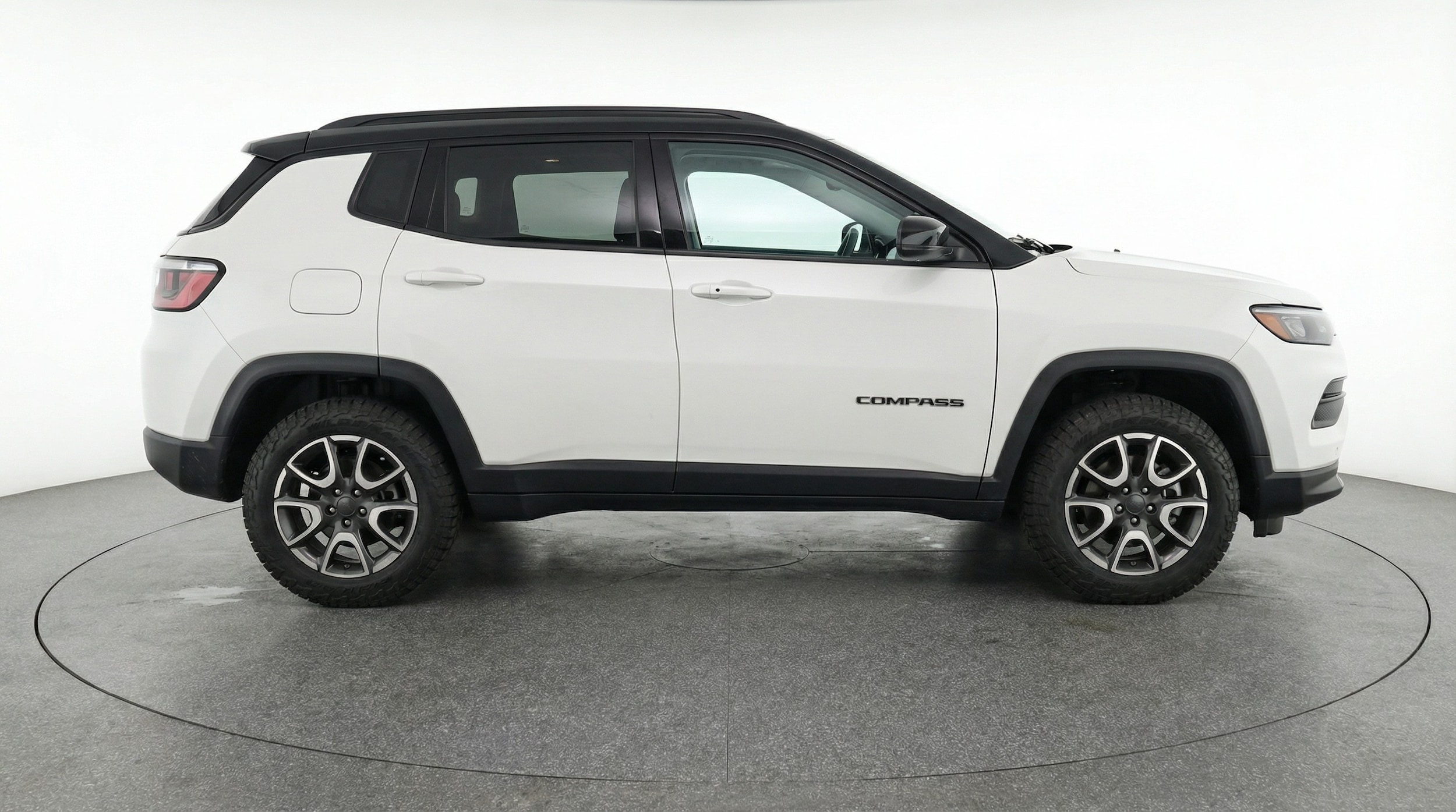 Thumbnail: 2025 Jeep Compass - 8