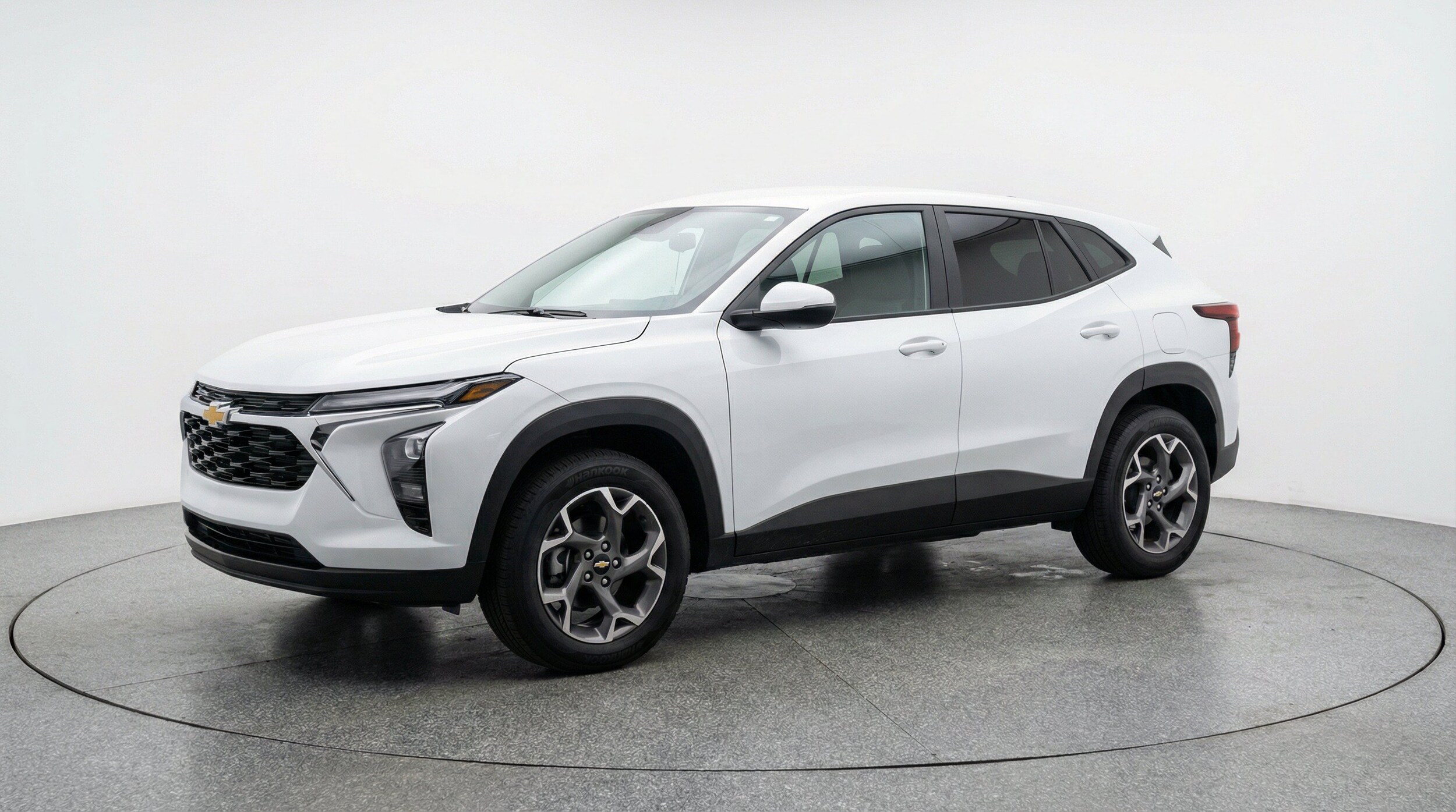 Thumbnail: 2025 Chevrolet Trax - 3