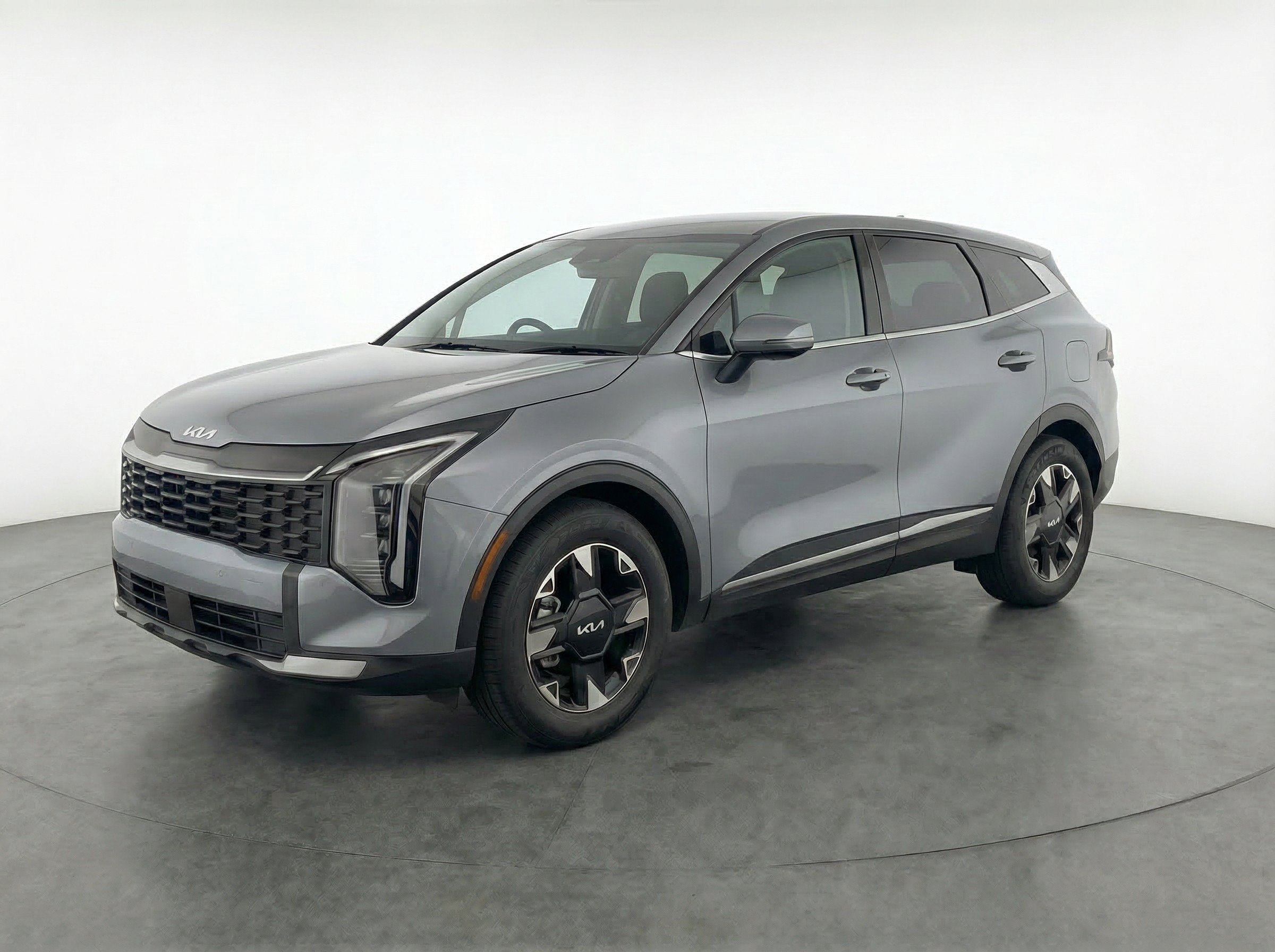 Thumbnail: 2026 Kia Sportage - 3
