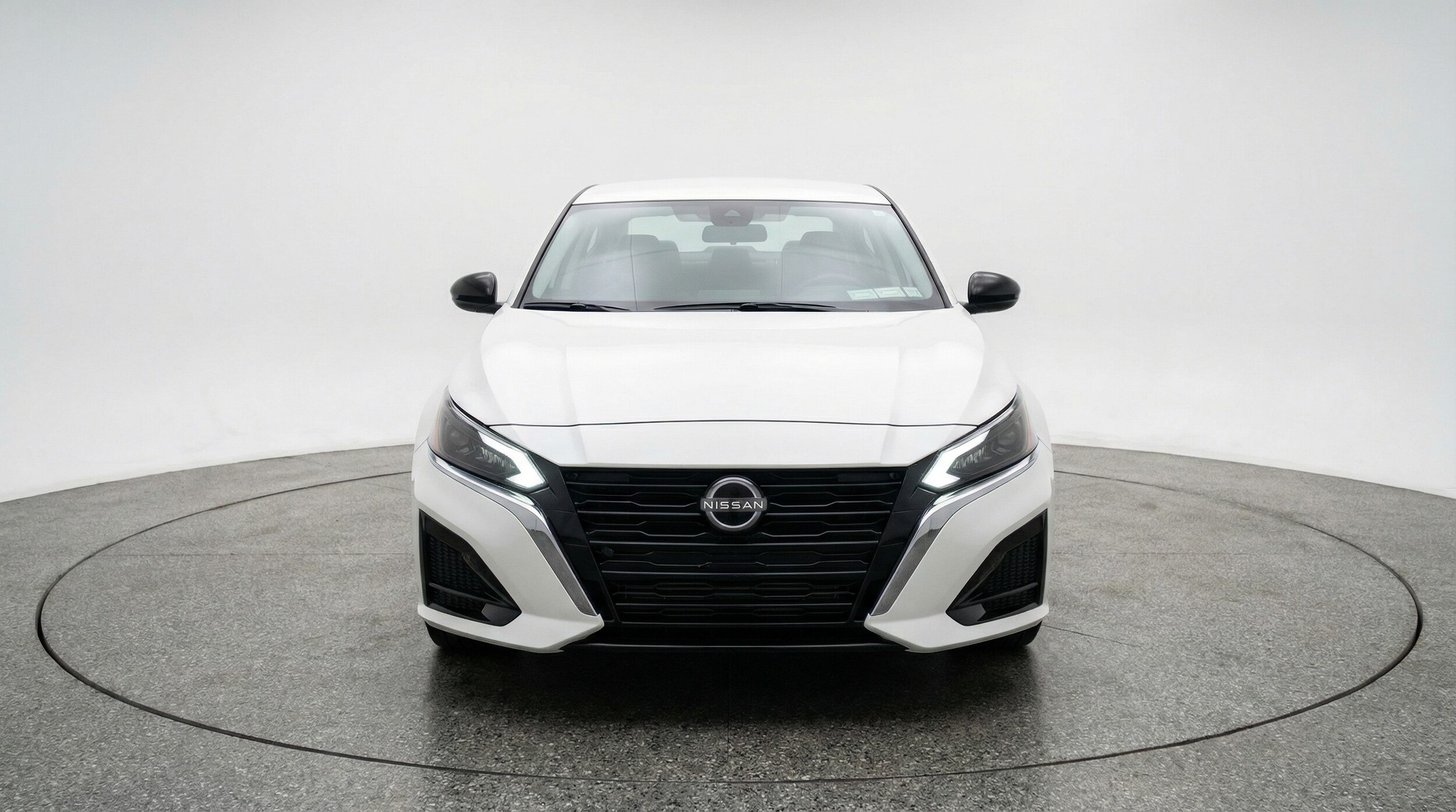 Thumbnail: 2025 Nissan Altima - 2