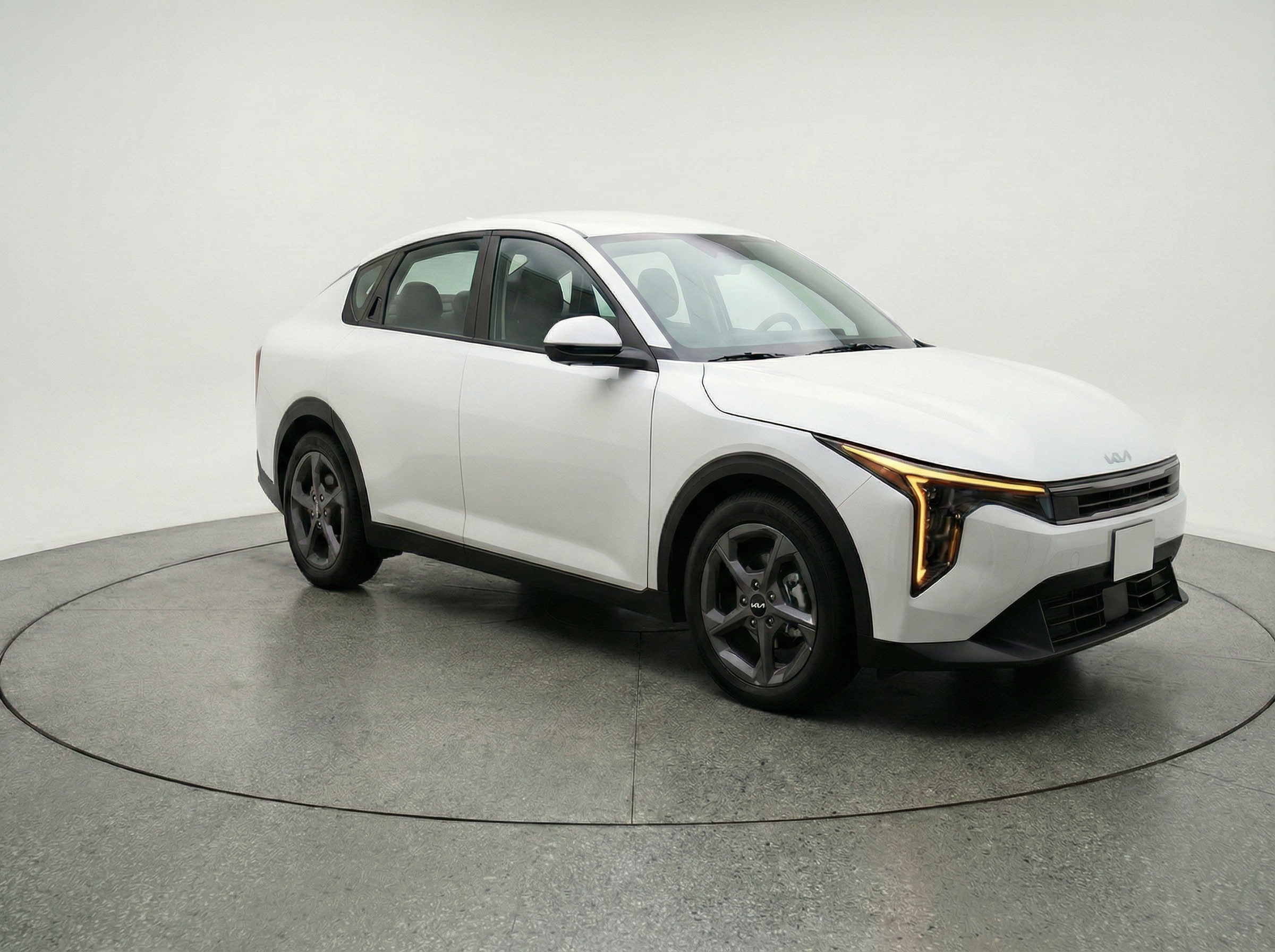 Thumbnail: 2025 Kia K4 - 1