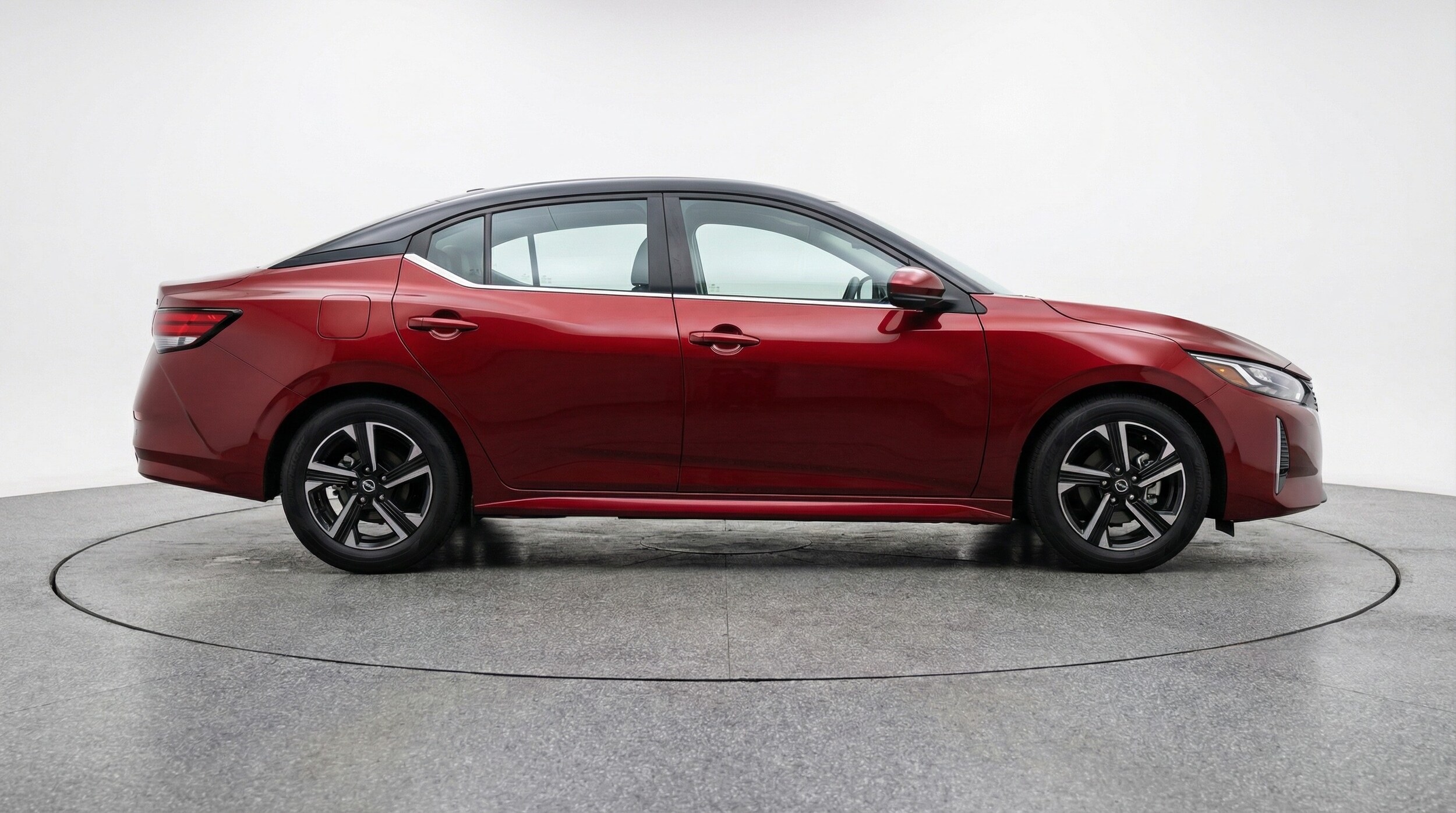 Thumbnail: 2025 Nissan Sentra - 8
