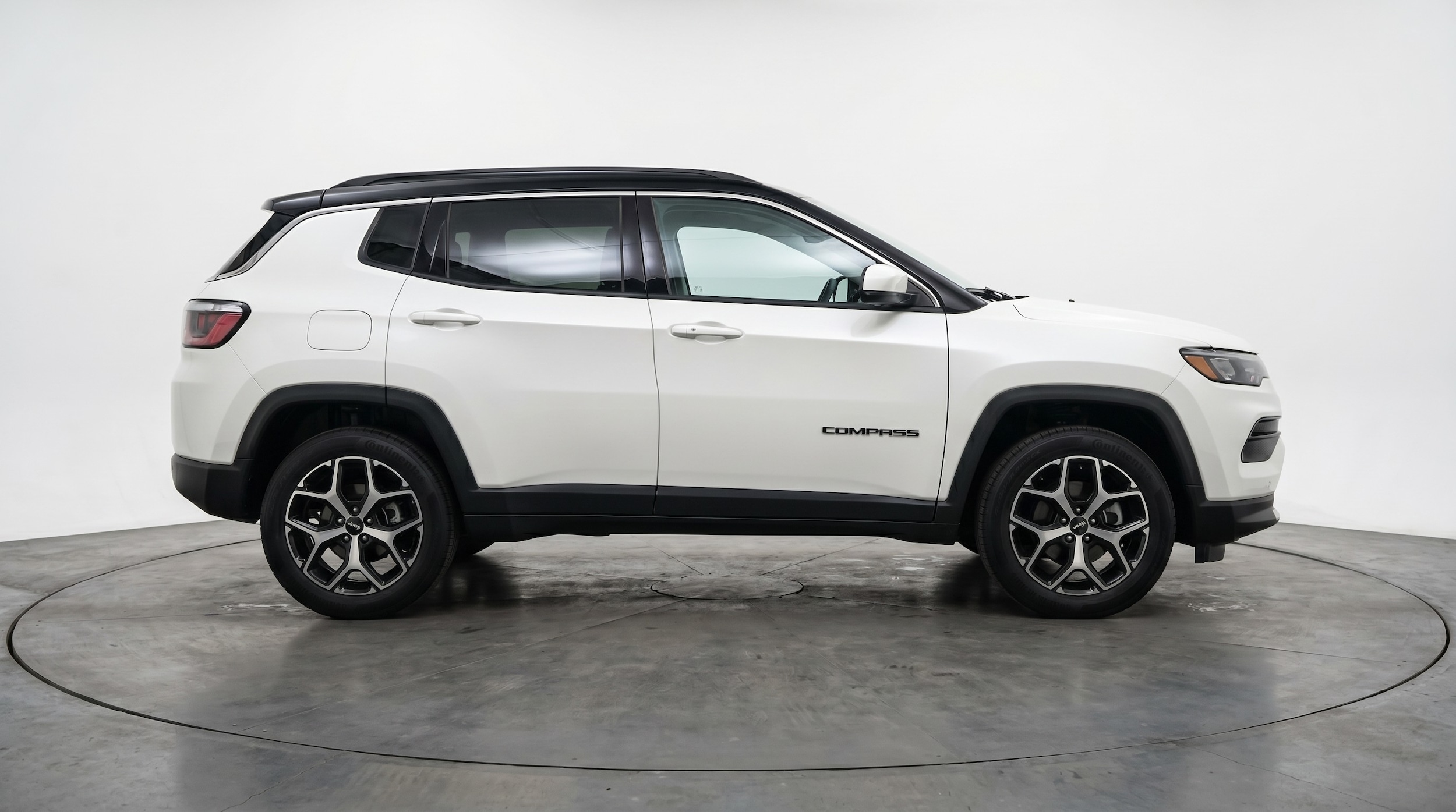 Thumbnail: 2025 Jeep Compass - 8