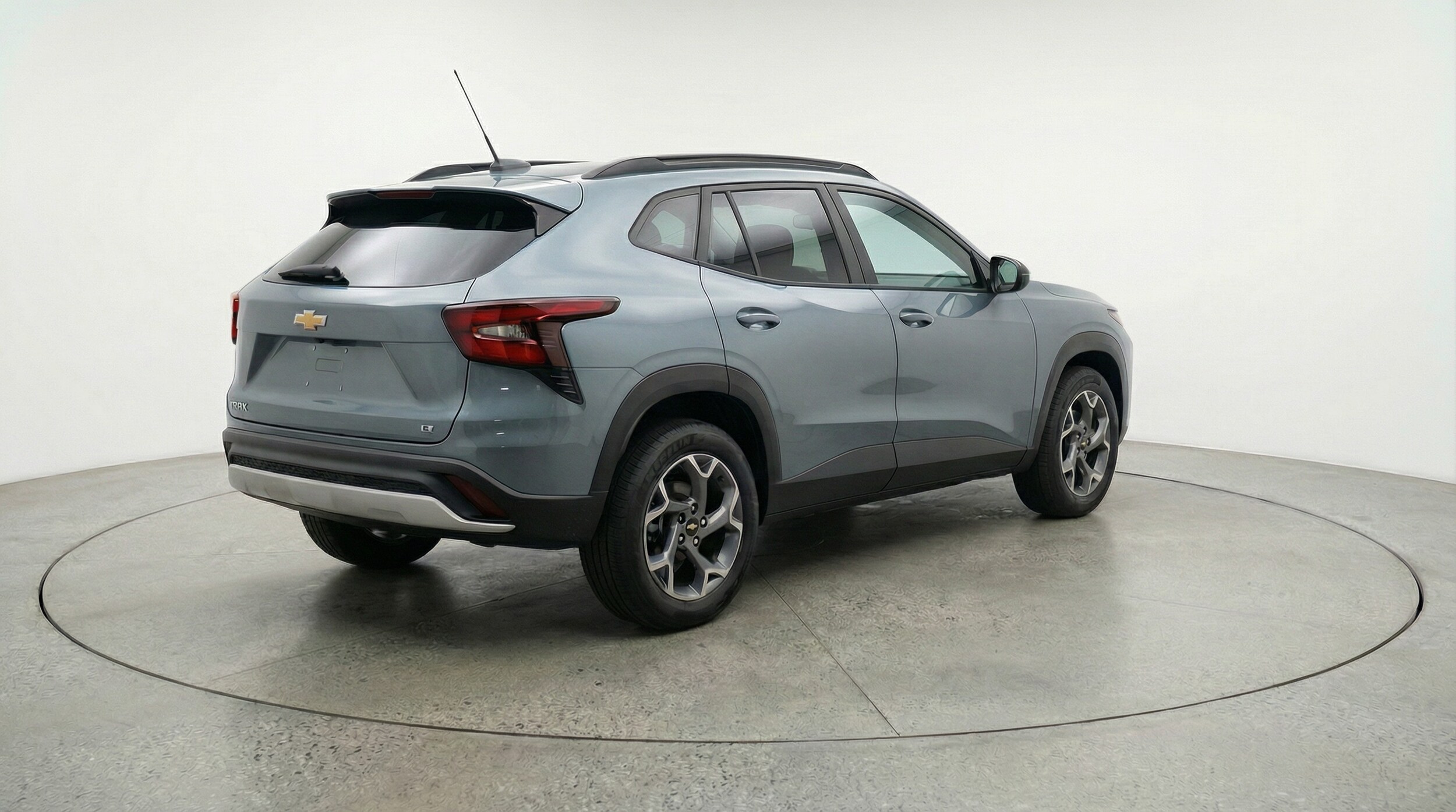 Thumbnail: 2025 Chevrolet Trax - 7