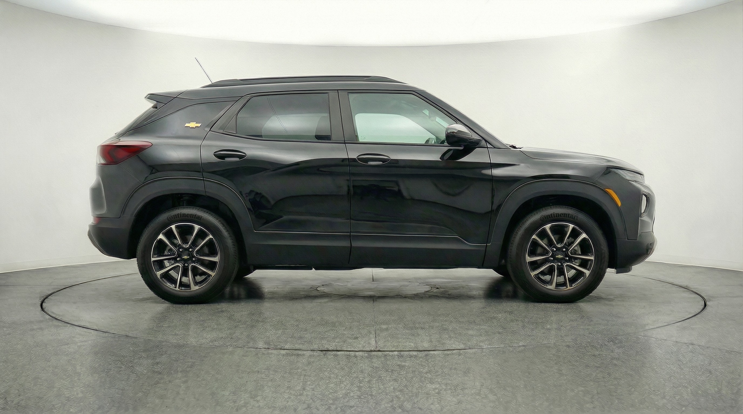 Thumbnail: 2025 Chevrolet TrailBlazer - 8