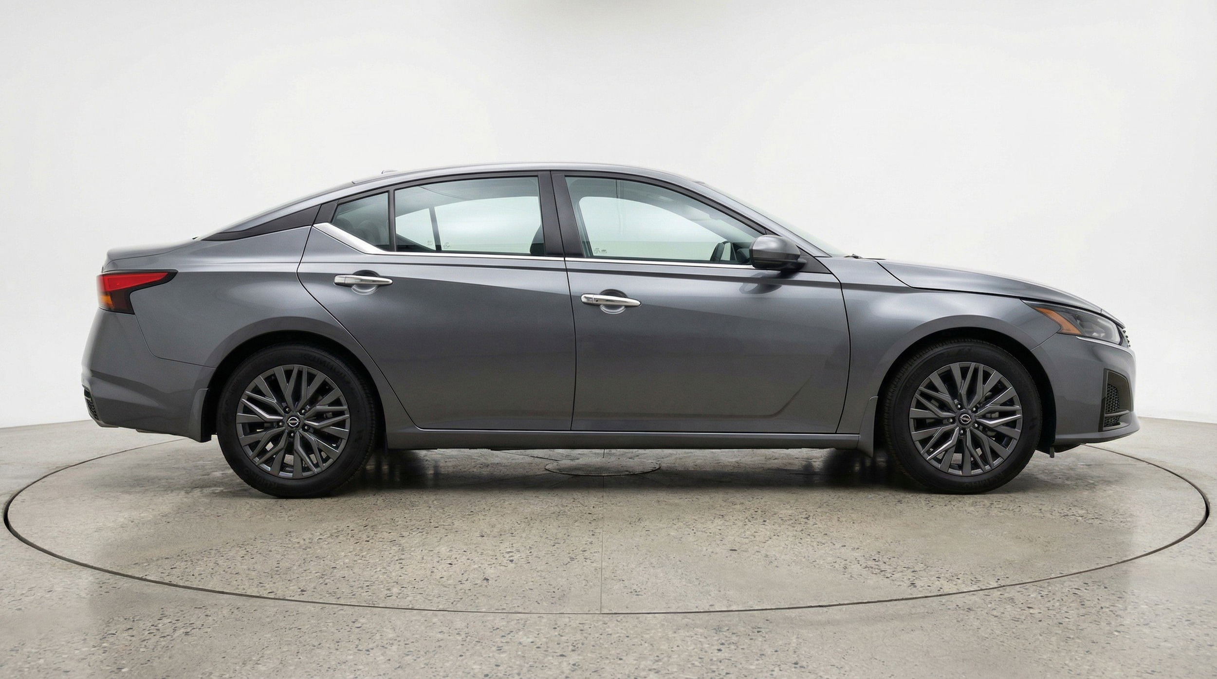 Thumbnail: 2025 Nissan Altima - 11