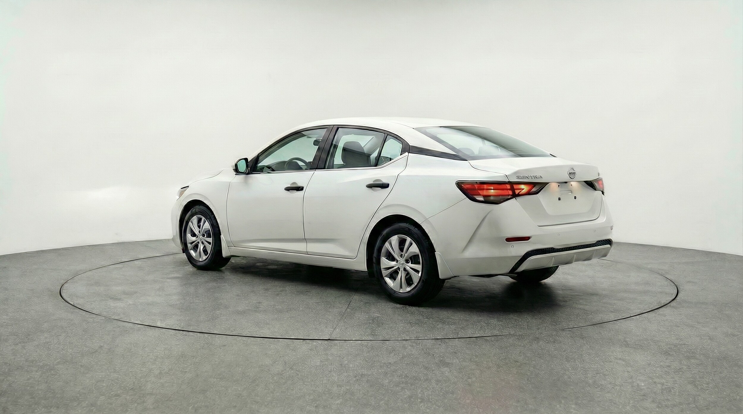 Thumbnail: 2025 Nissan Sentra - 5