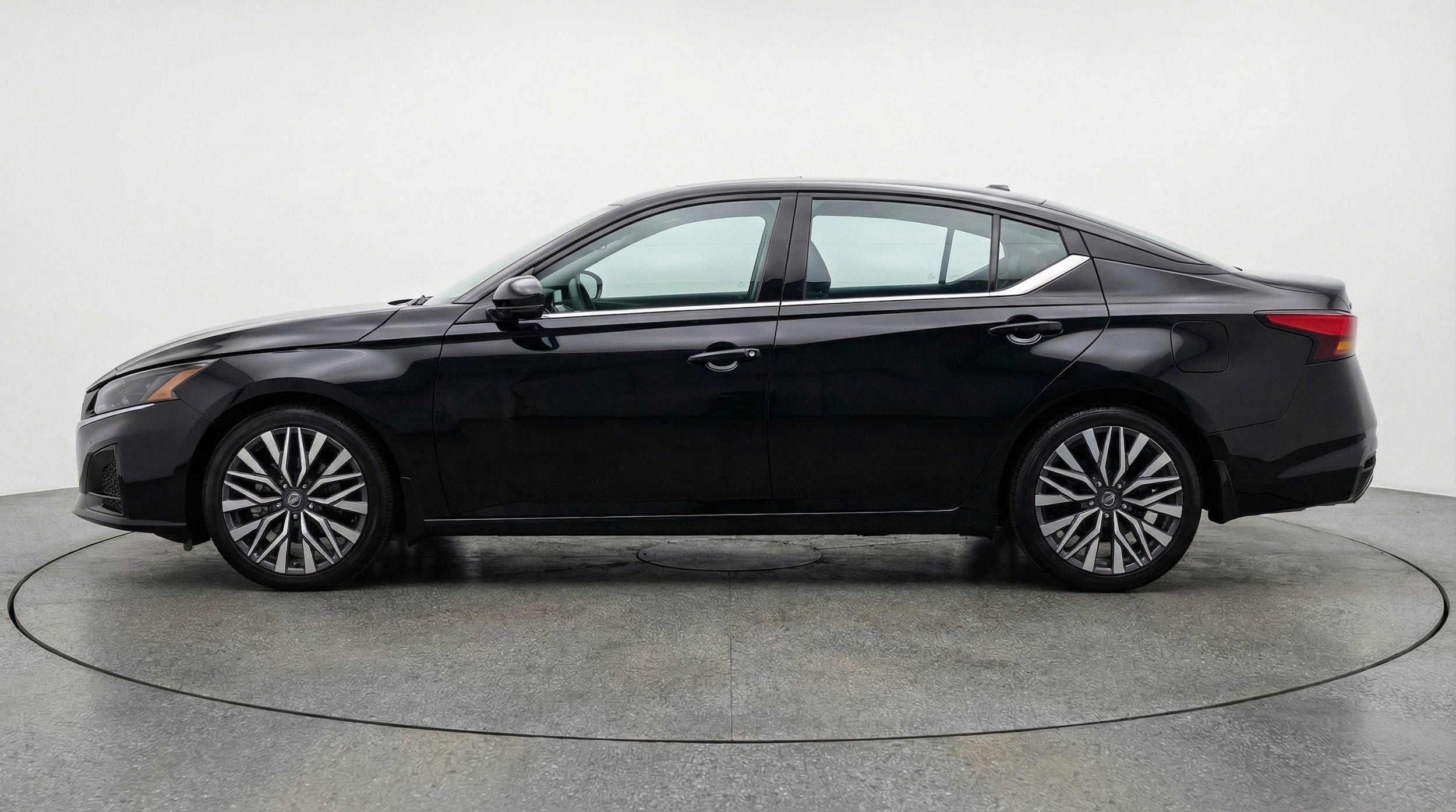 Thumbnail: 2026 Nissan Altima - 5