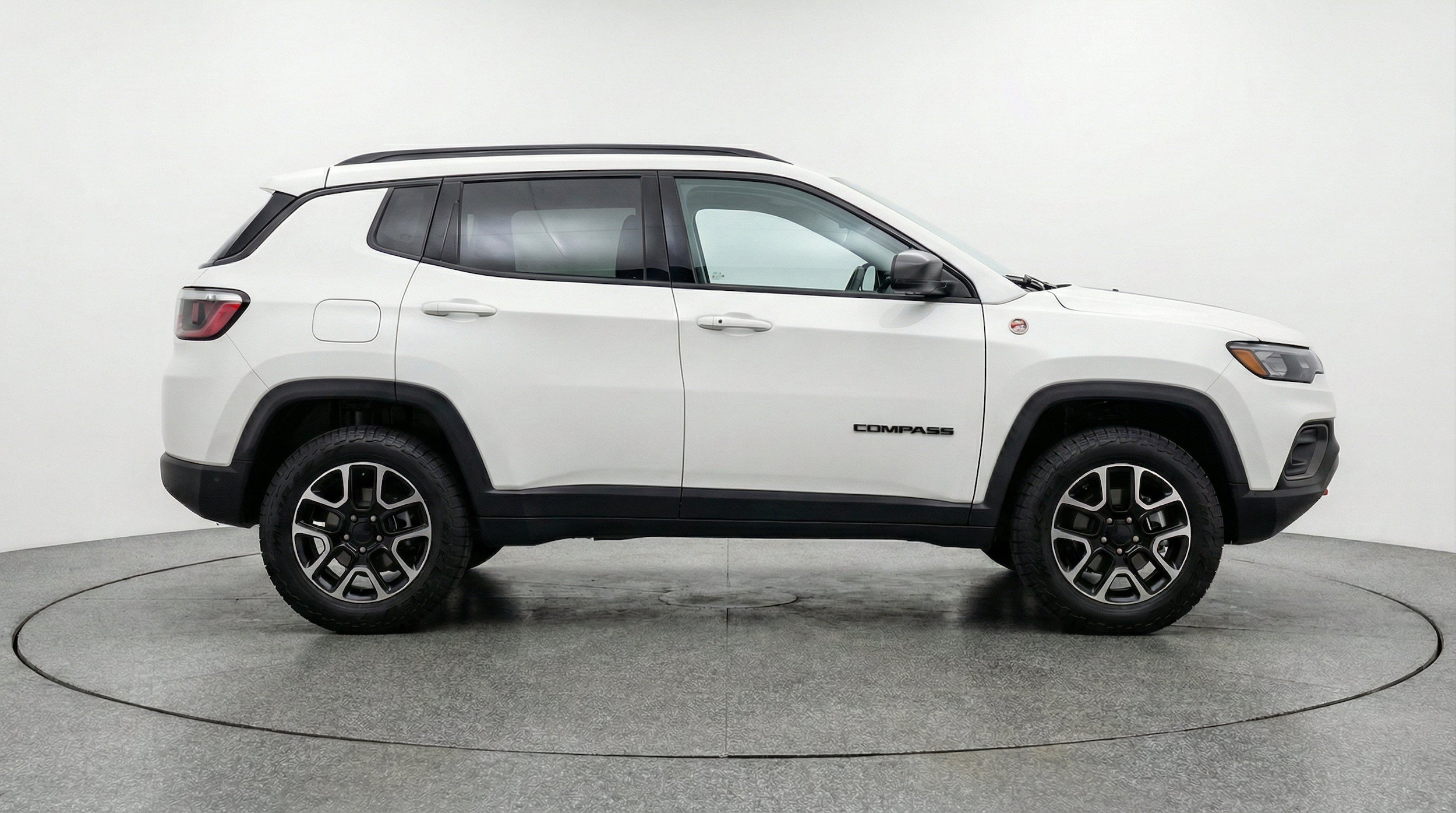 Thumbnail: 2025 Jeep Compass - 10