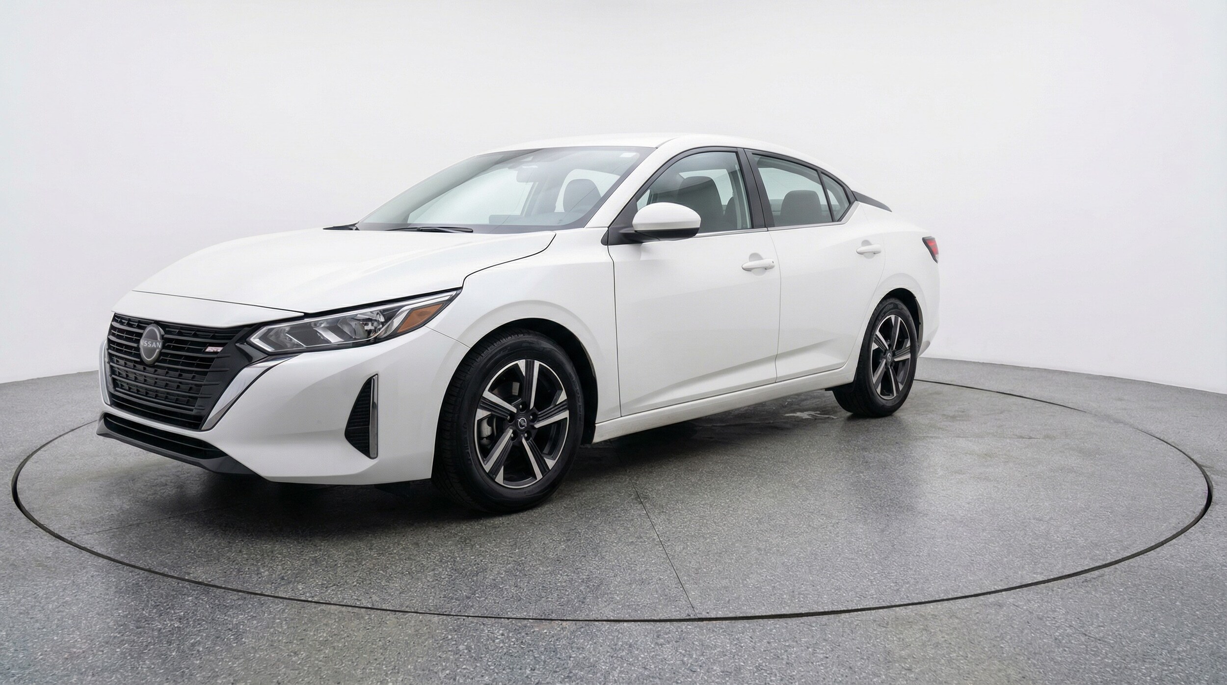 Thumbnail: 2025 Nissan Sentra - 3