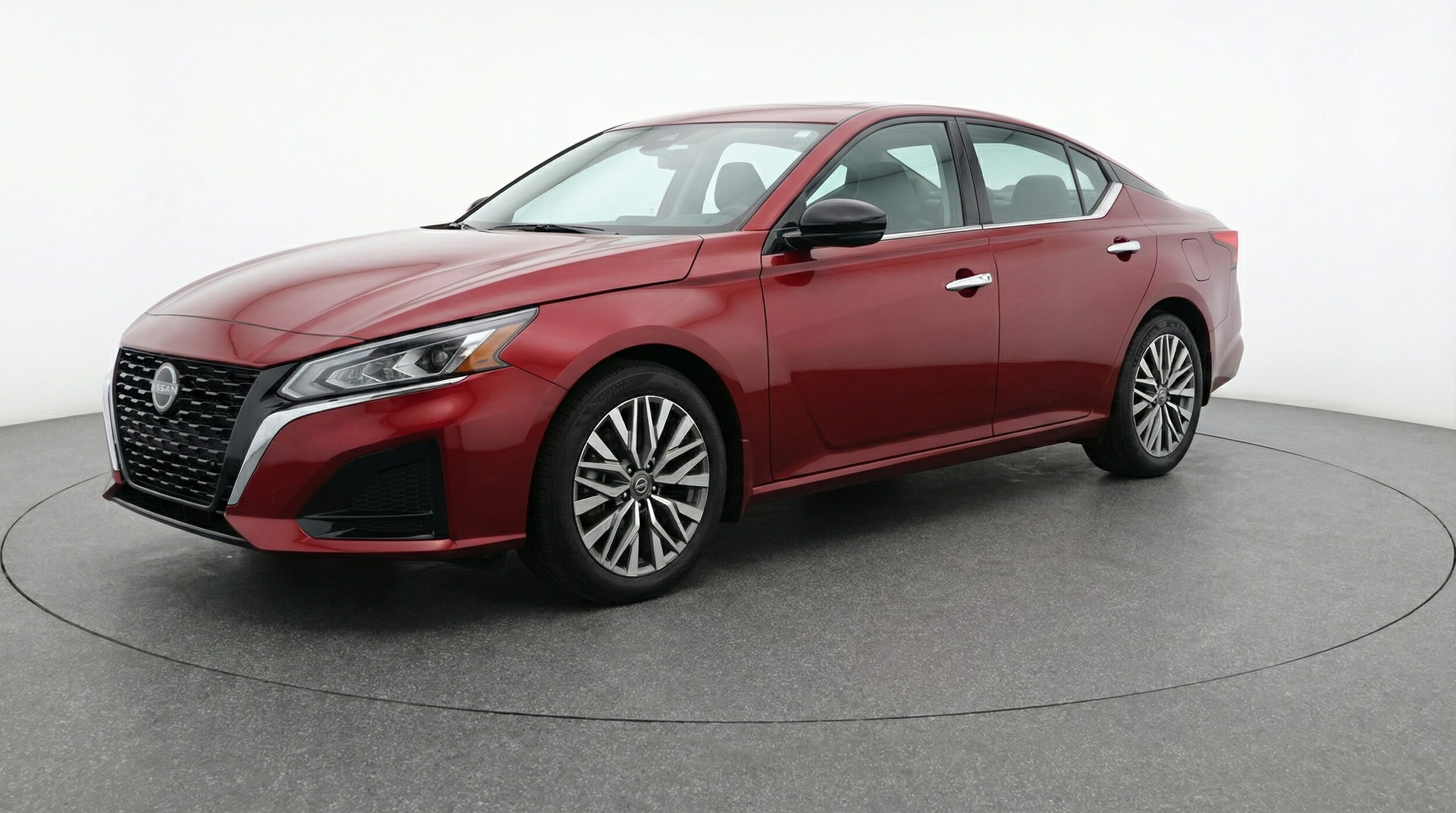 Thumbnail: 2025 Nissan Altima - 3