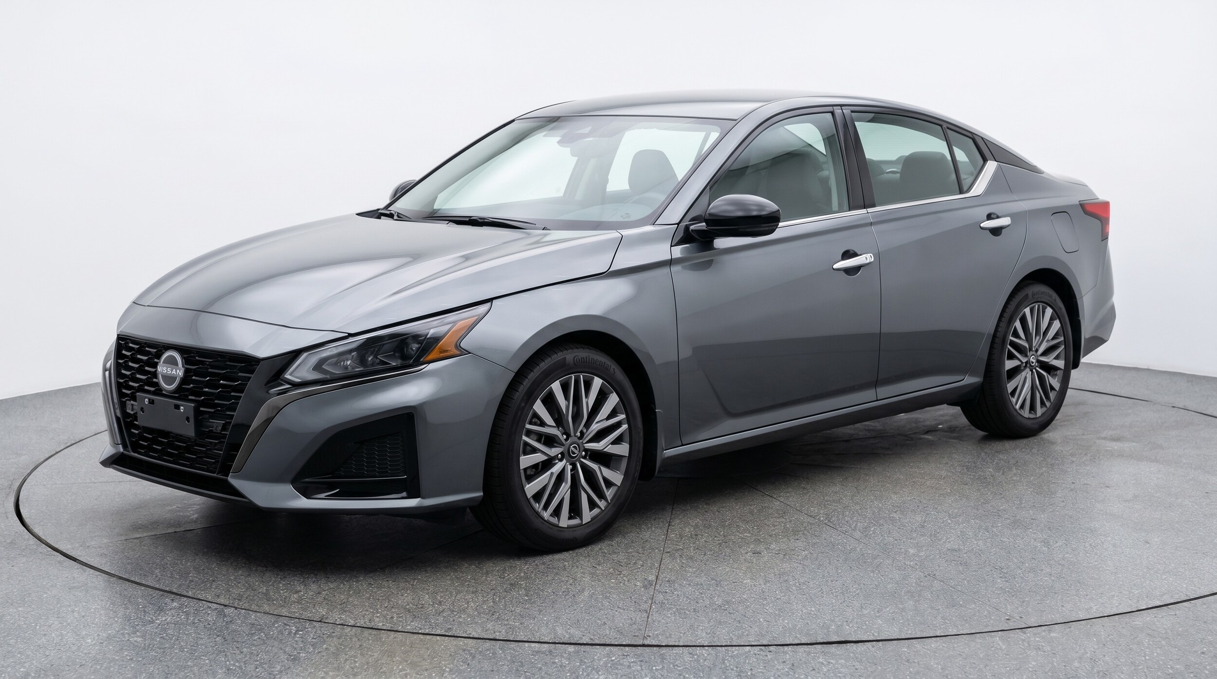 Thumbnail: 2025 Nissan Altima - 3