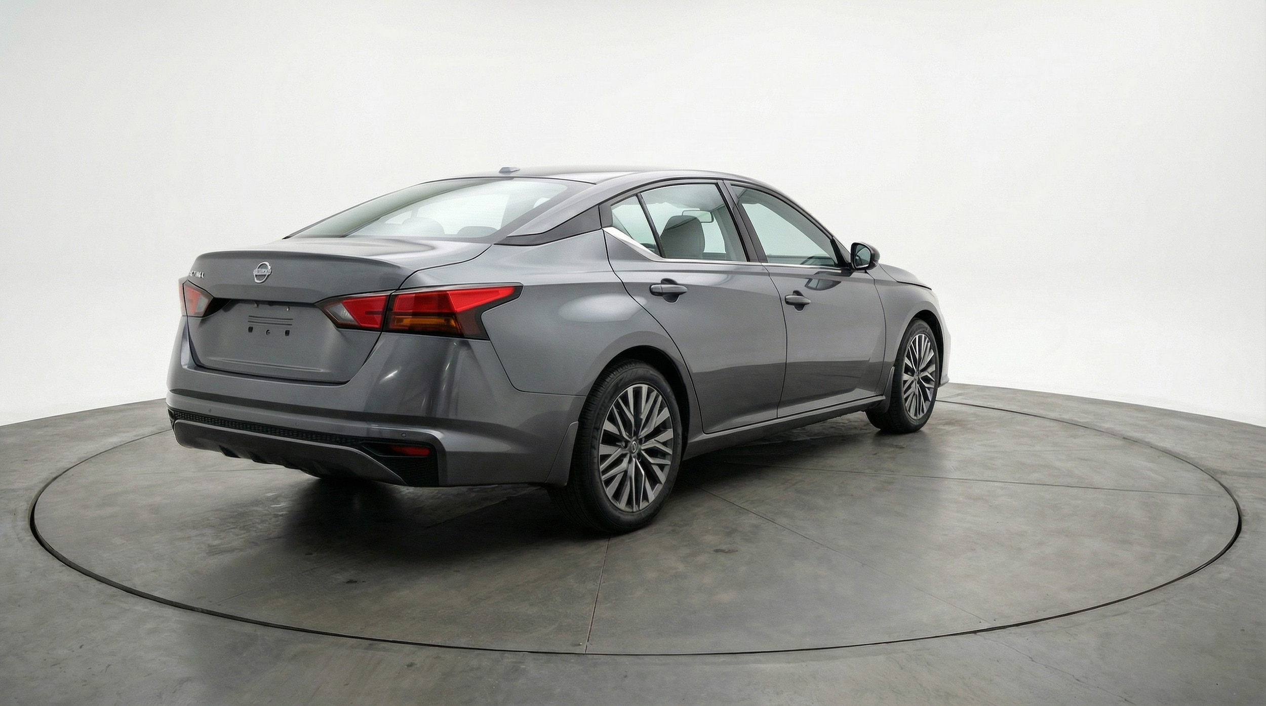 Thumbnail: 2025 Nissan Altima - 7