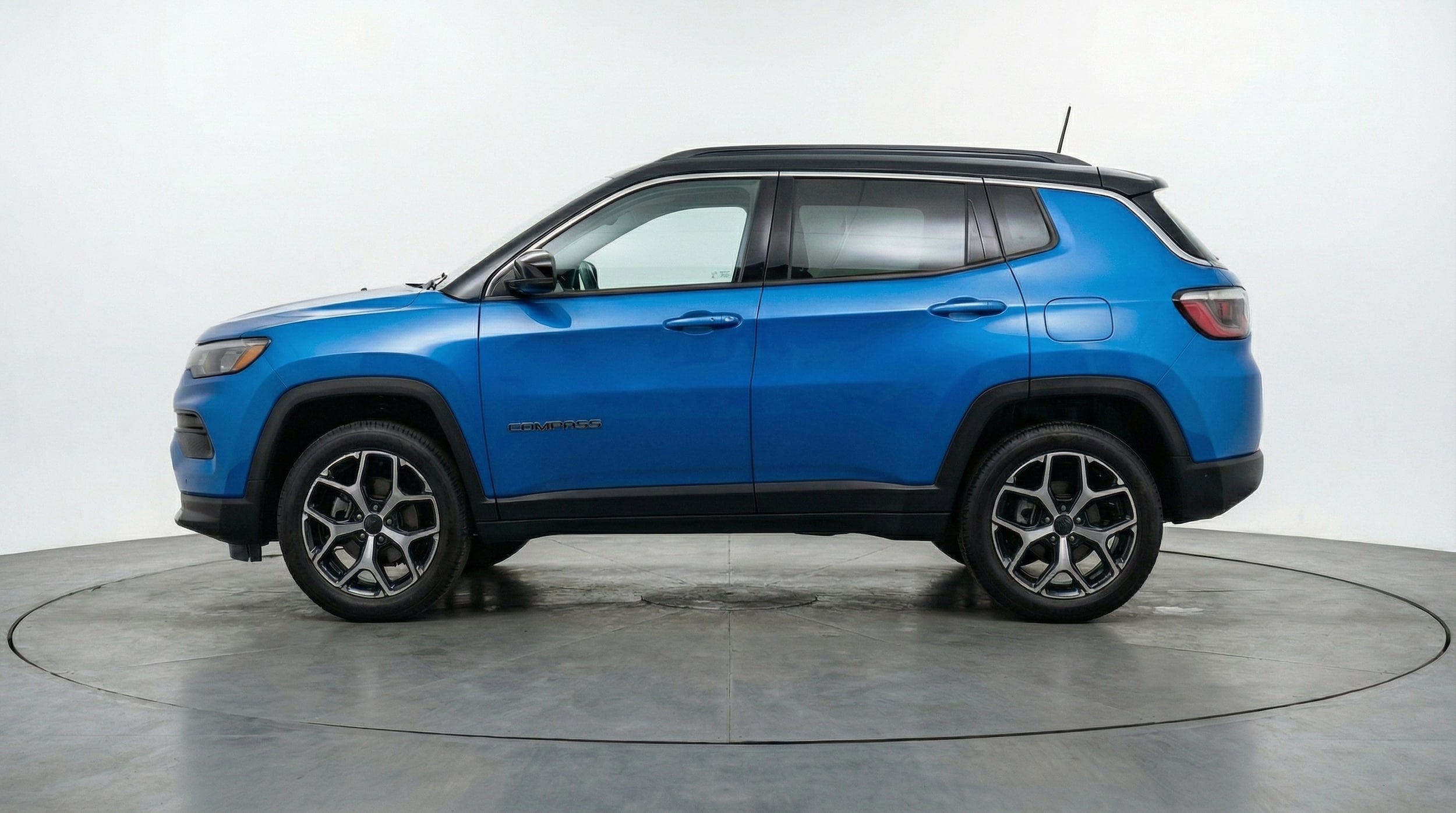 Thumbnail: 2025 Jeep Compass - 4