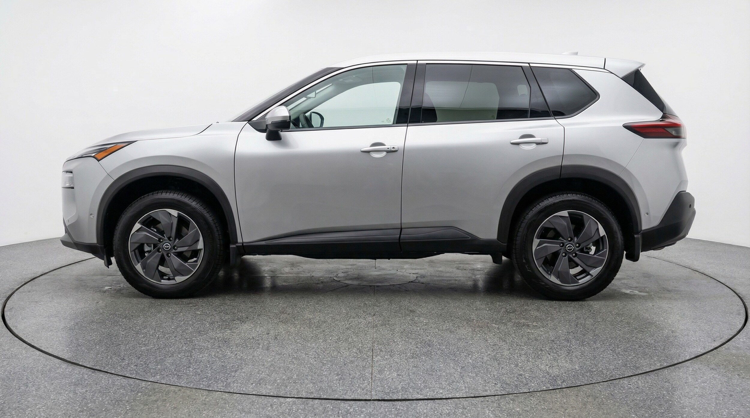 Thumbnail: 2025 Nissan Rogue - 4