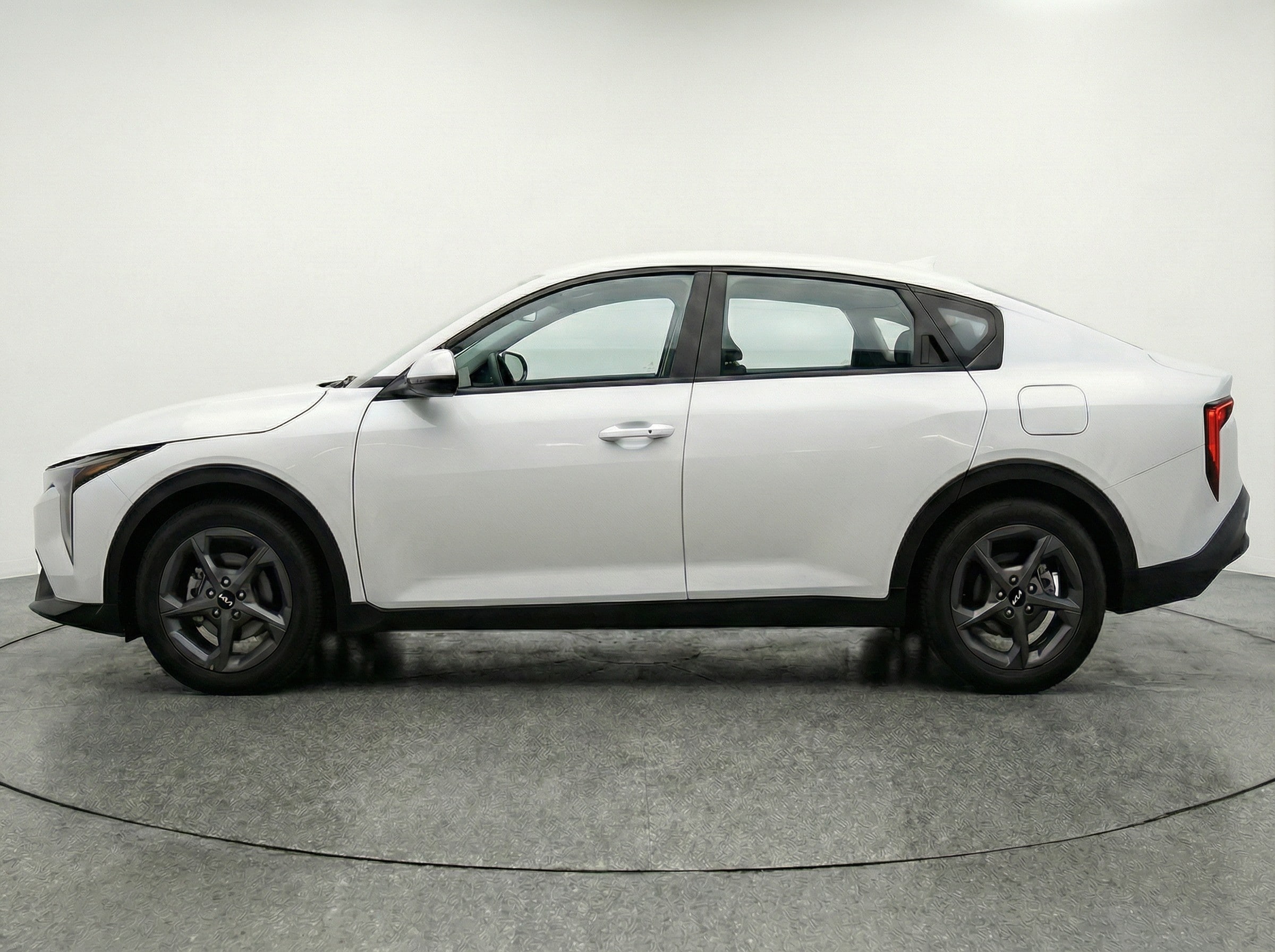 Thumbnail: 2025 Kia K4 - 4