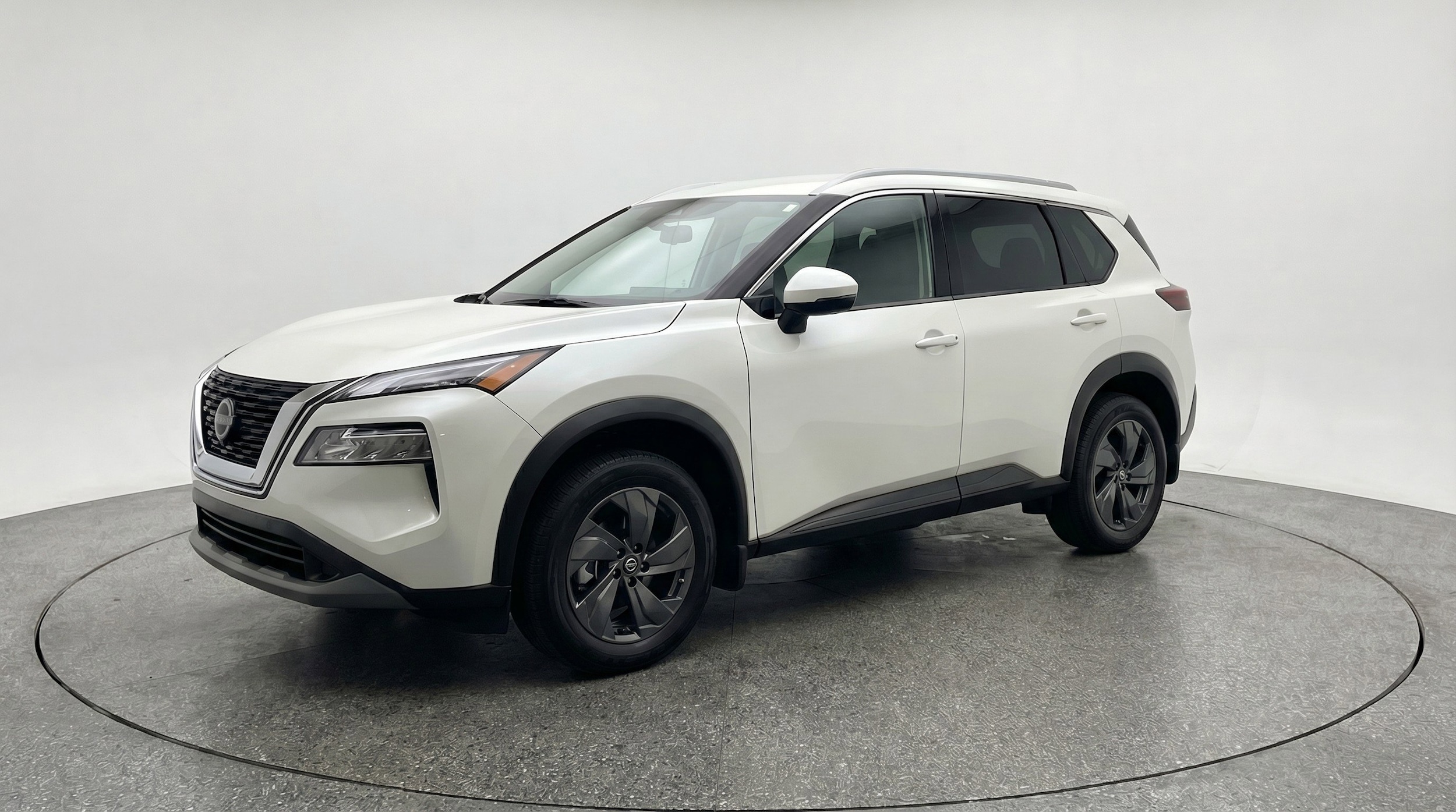 Thumbnail: 2025 Nissan Rogue - 3