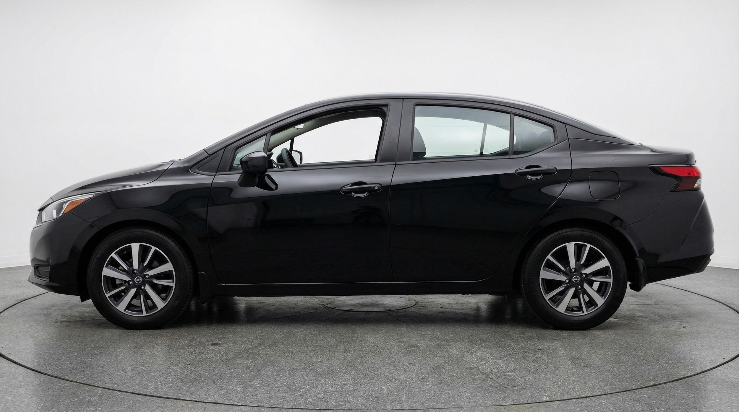 Thumbnail: 2025 Nissan Versa - 4