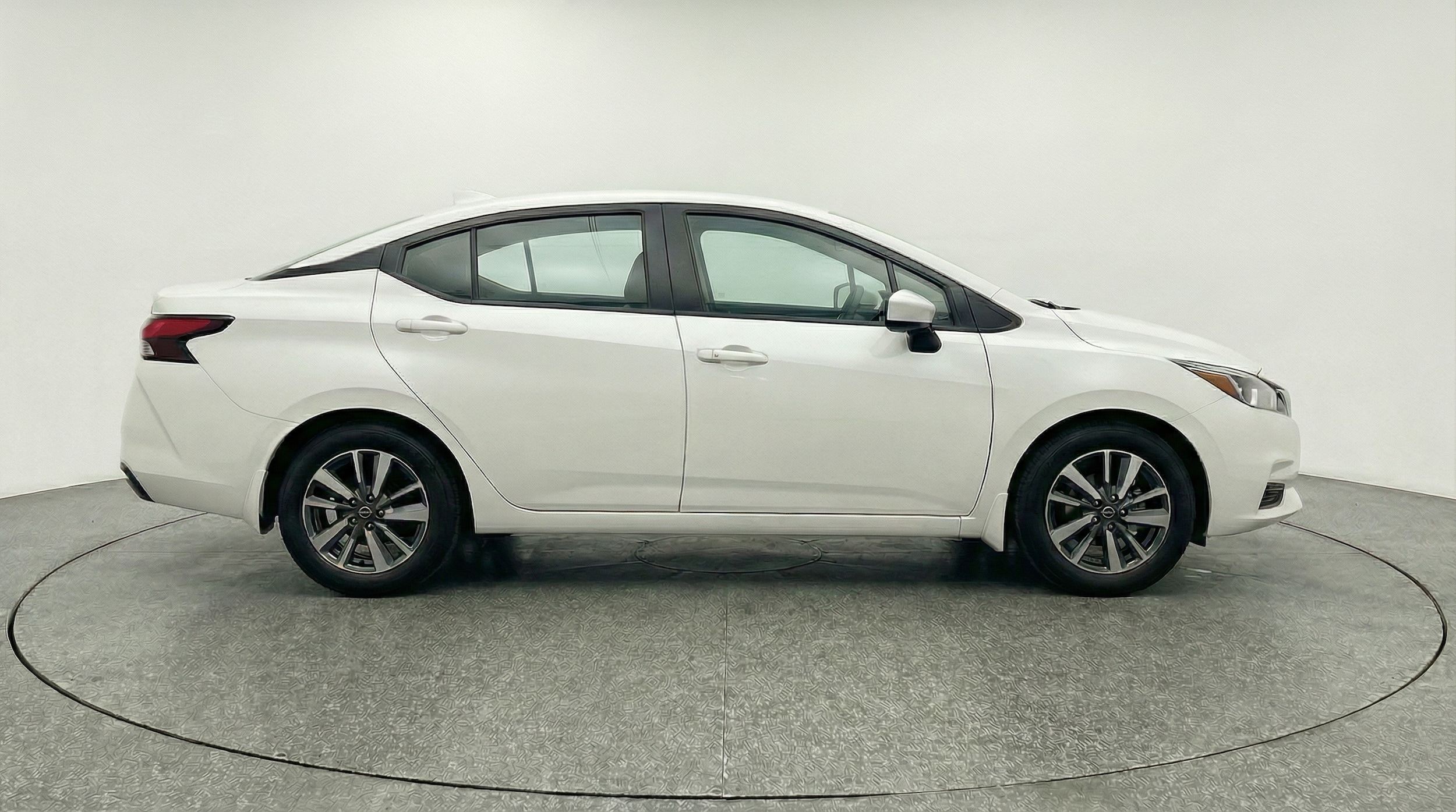 Thumbnail: 2025 Nissan Versa - 8