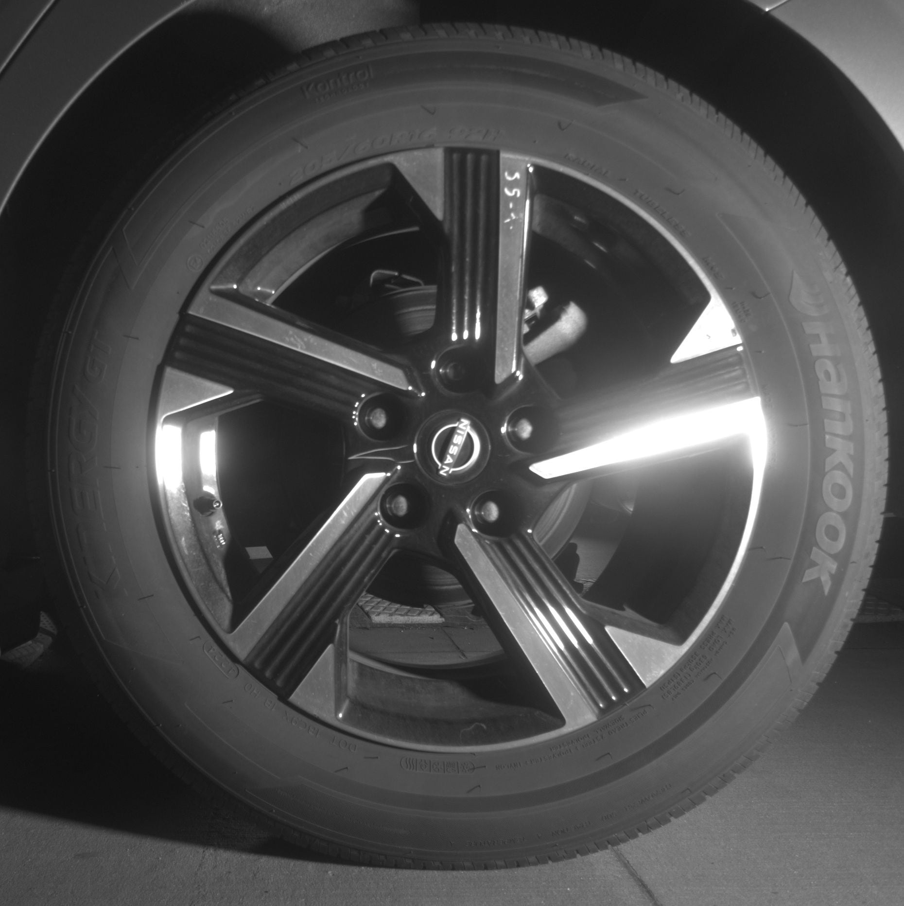 Thumbnail: 2025 Nissan Sentra - 11