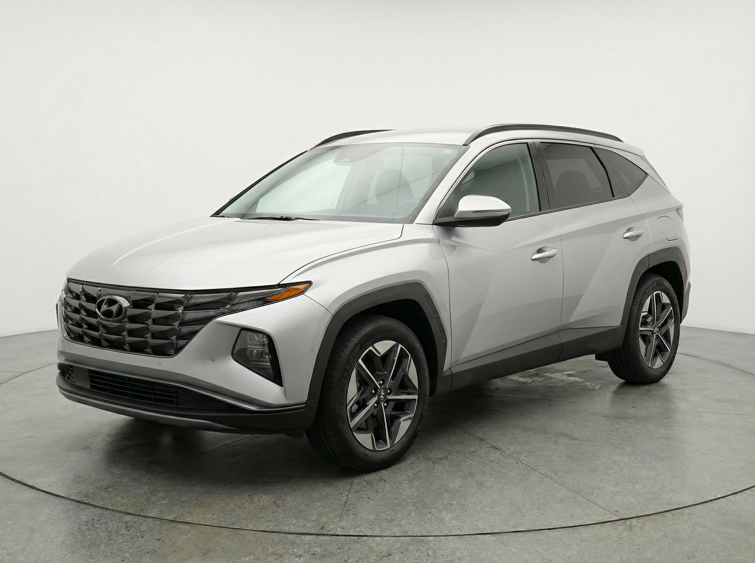 Thumbnail: 2025 Hyundai Tucson - 3