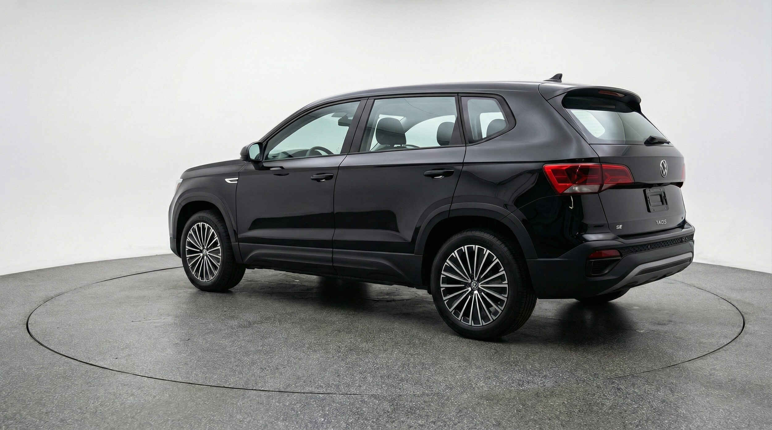 Thumbnail: 2025 Volkswagen Taos - 5