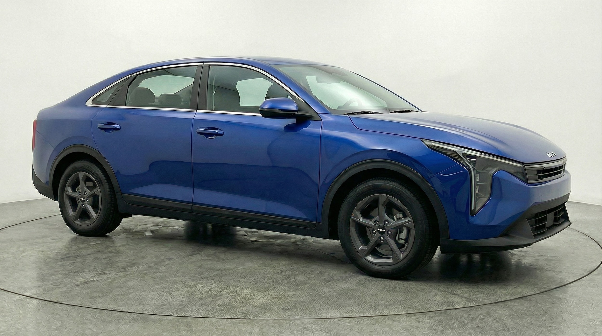 Thumbnail: 2025 Kia K4 - 1