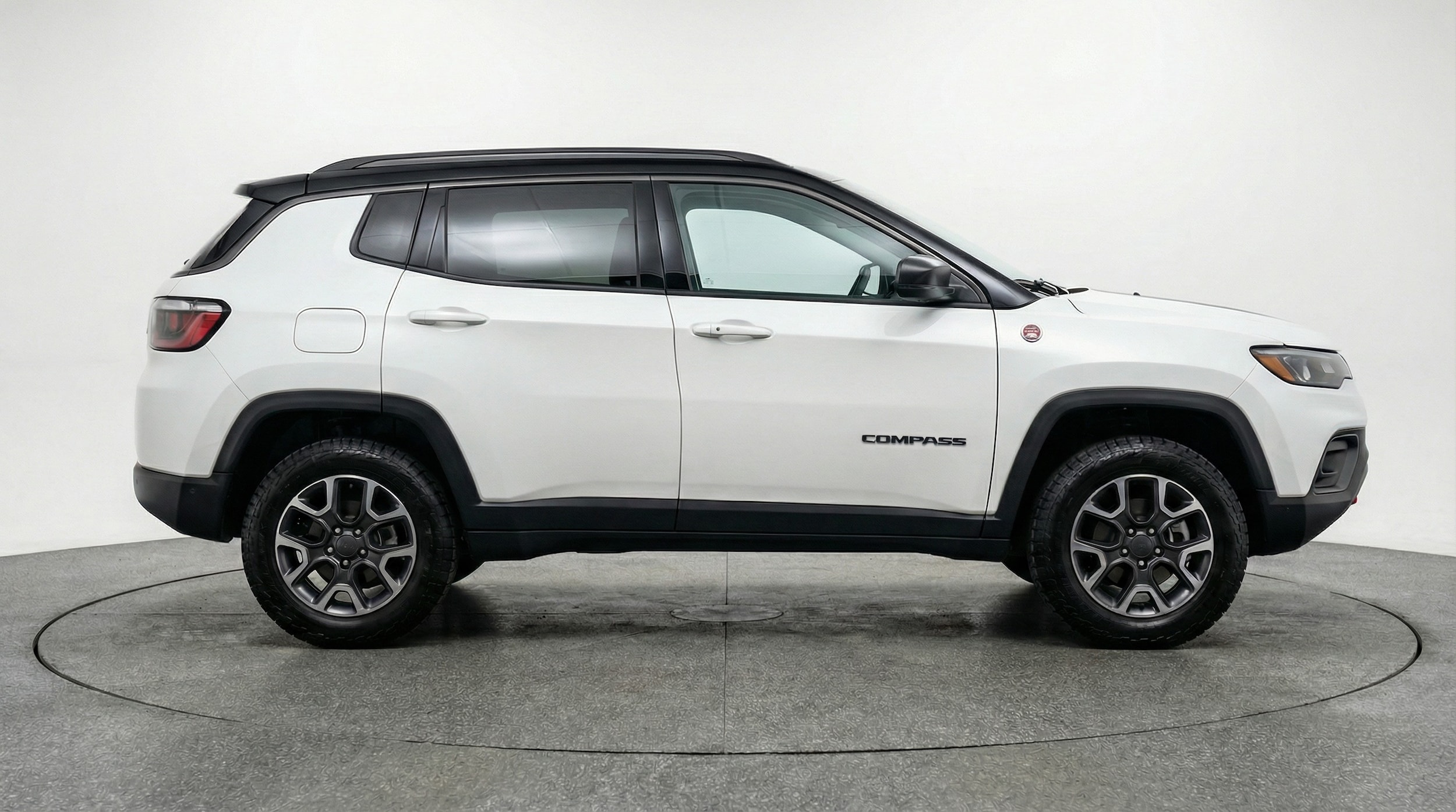 Thumbnail: 2025 Jeep Compass - 8