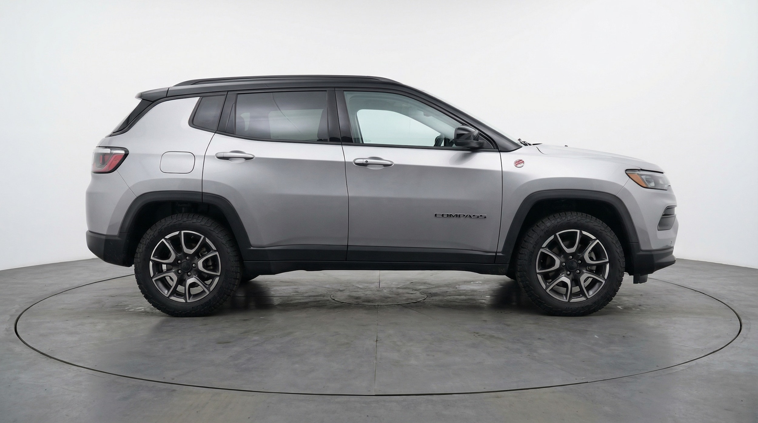 Thumbnail: 2025 Jeep Compass - 8