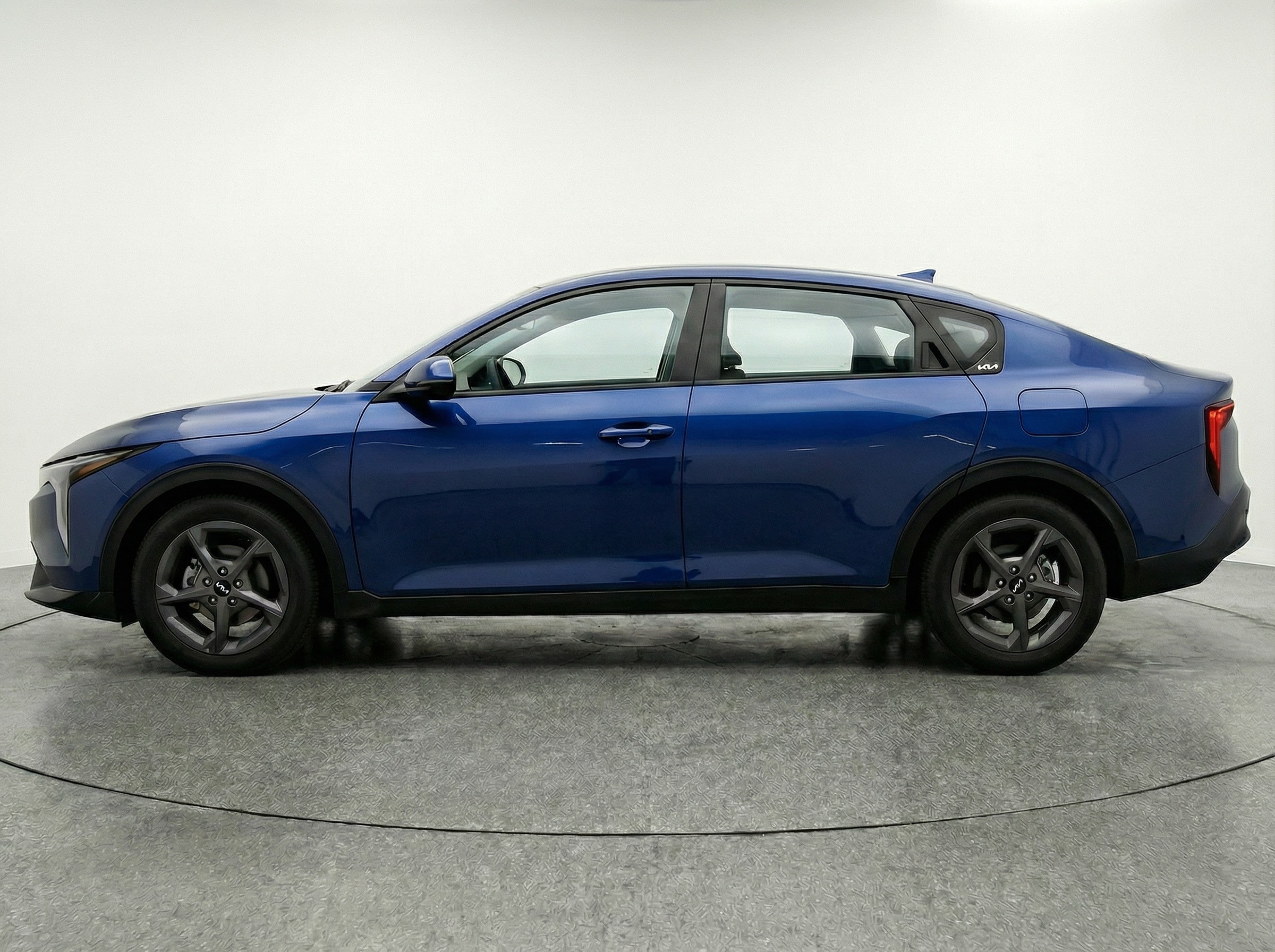 Thumbnail: 2025 Kia K4 - 4